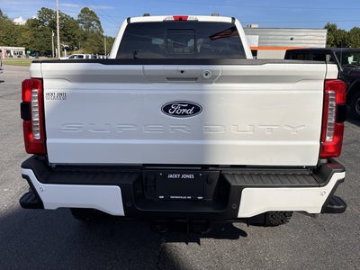 2027 Ford Super Duty F-250 Lariat Tremor