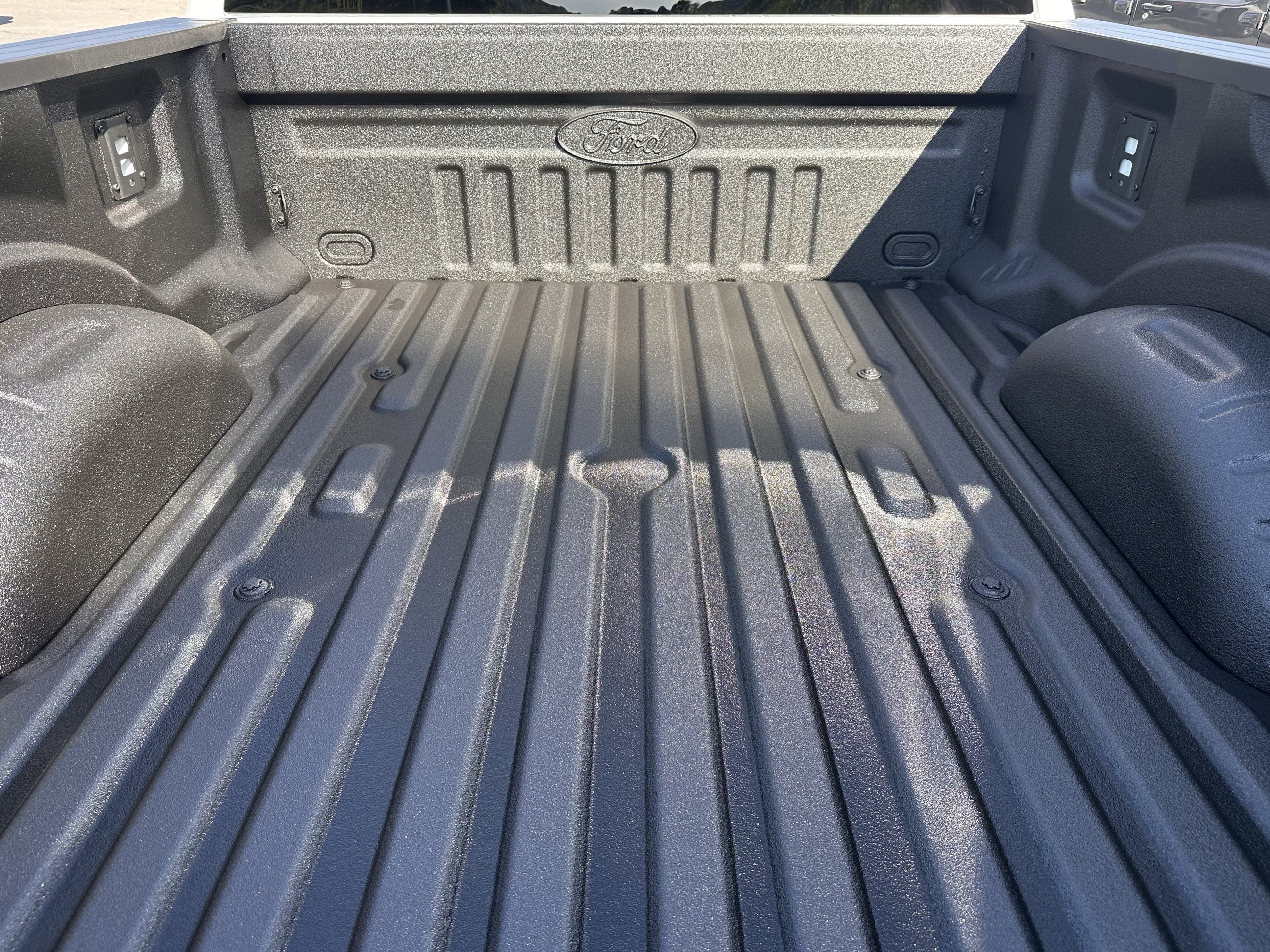 2027 Ford Super Duty F-250 Lariat Tremor