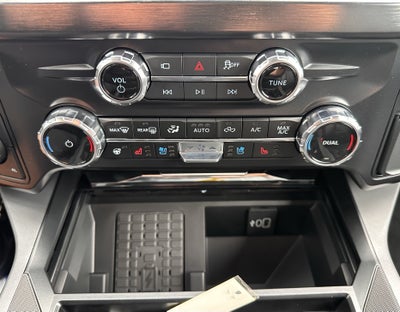 2027 Ford Super Duty F-250 Lariat Tremor