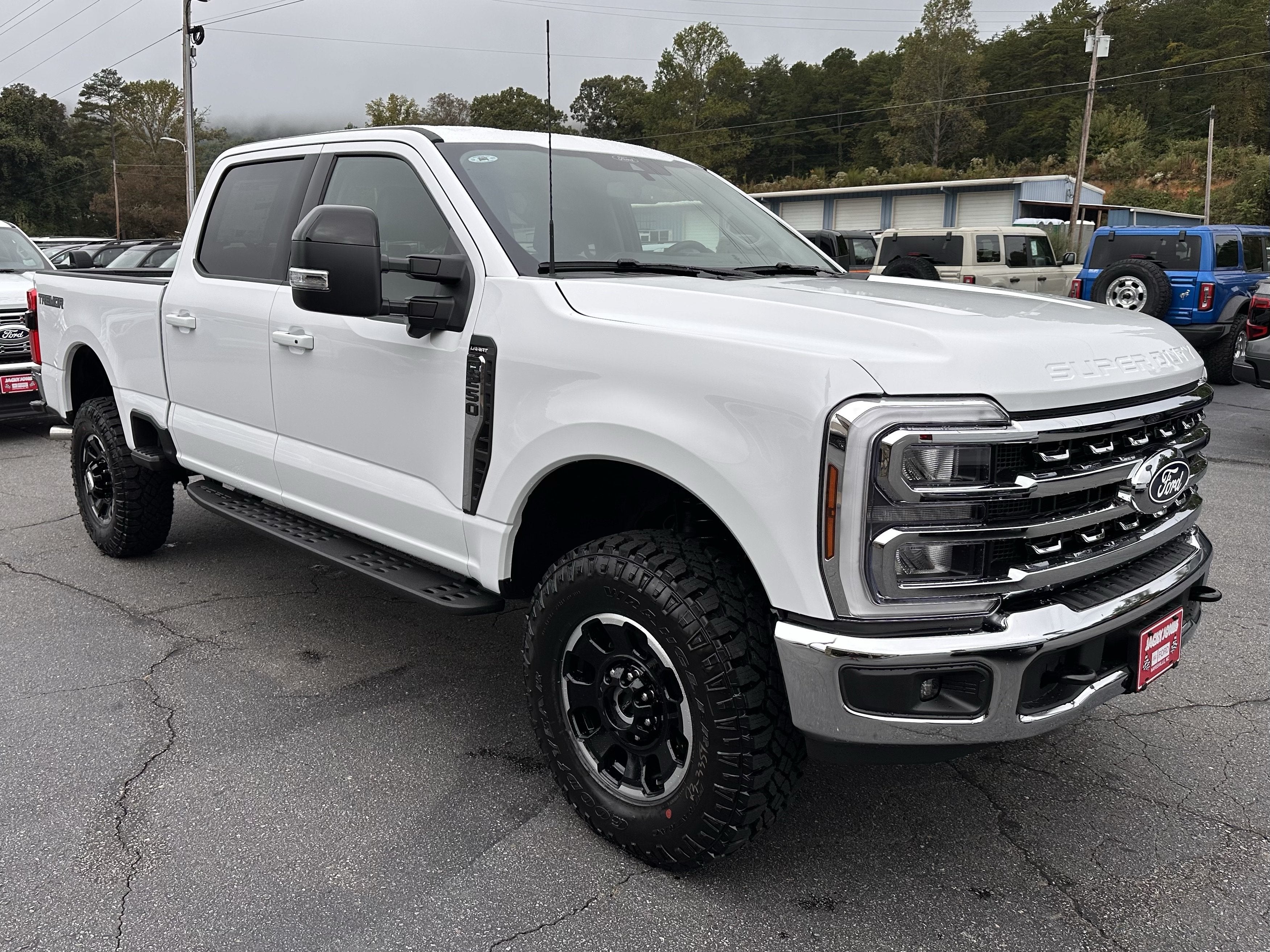 2027 Ford Super Duty F-250 Lariat Tremor