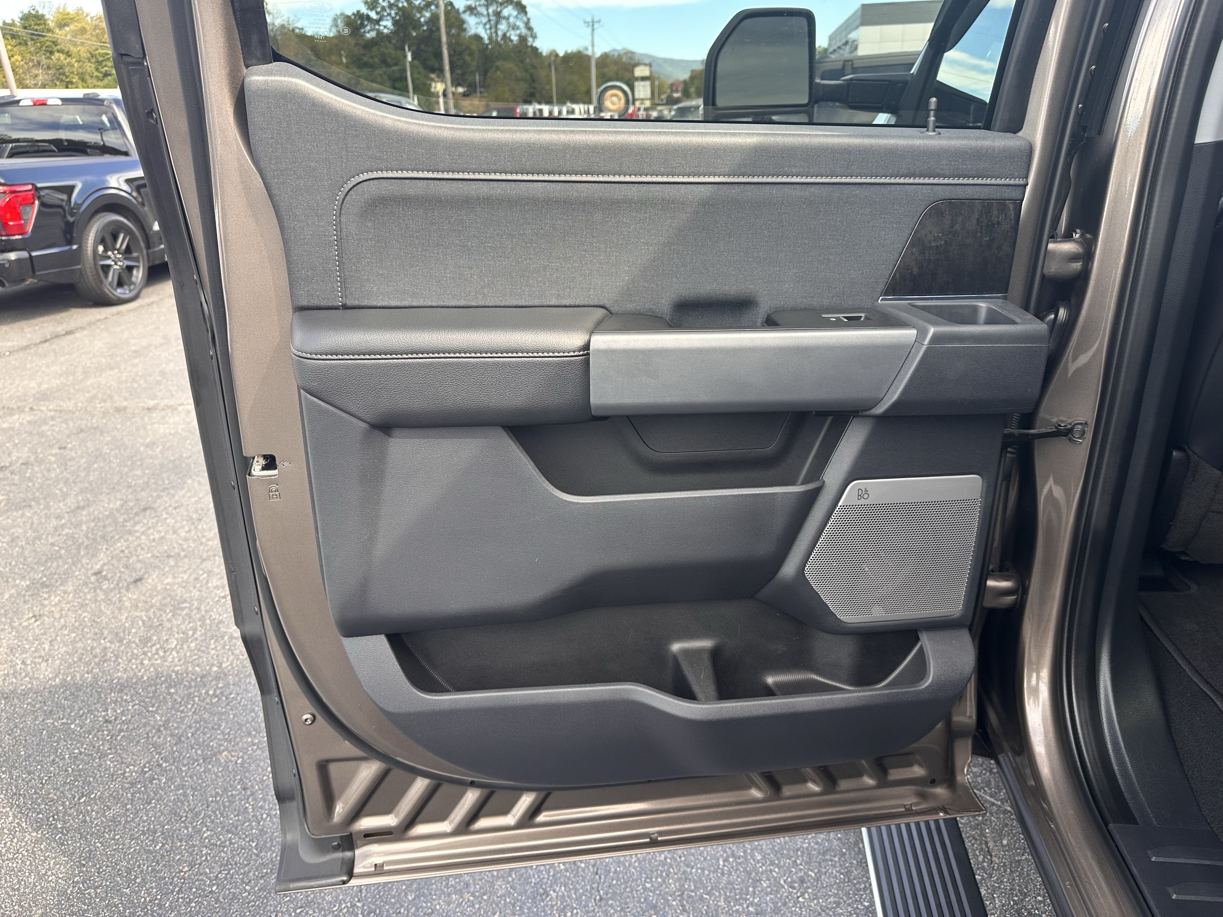 2023 Ford Super Duty F-250 LARIAT