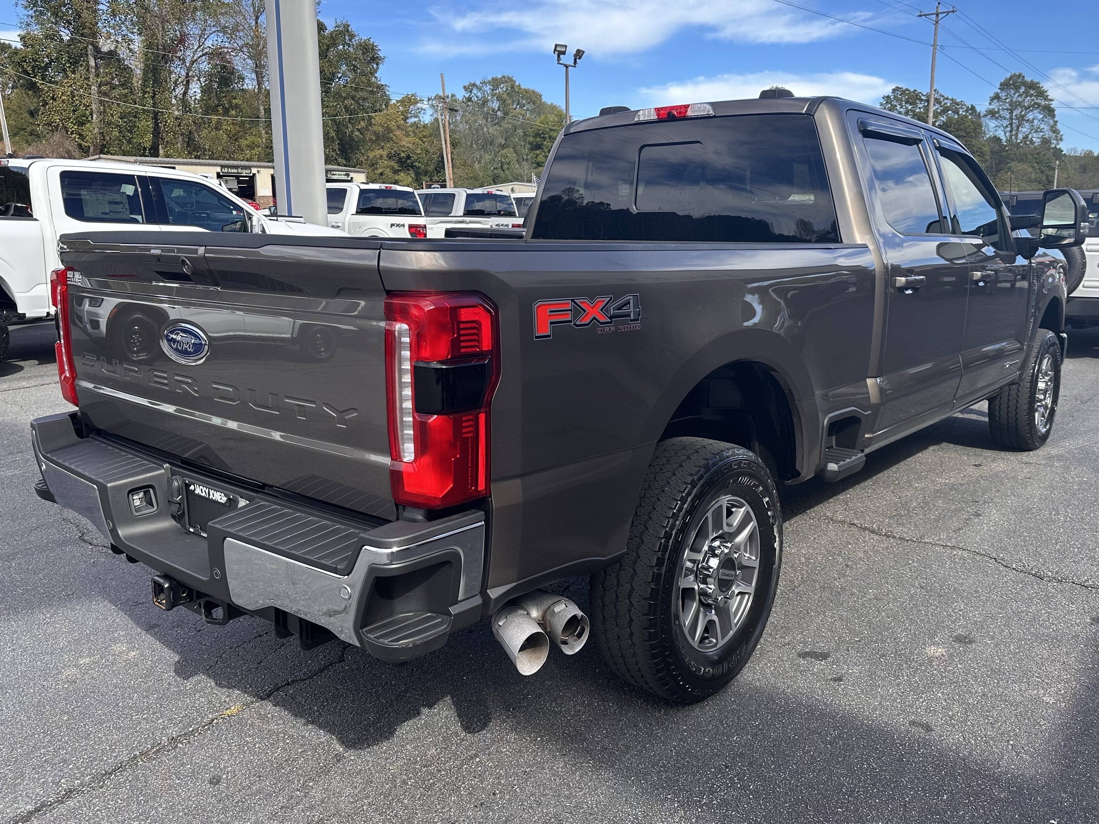 2023 Ford Super Duty F-250 LARIAT