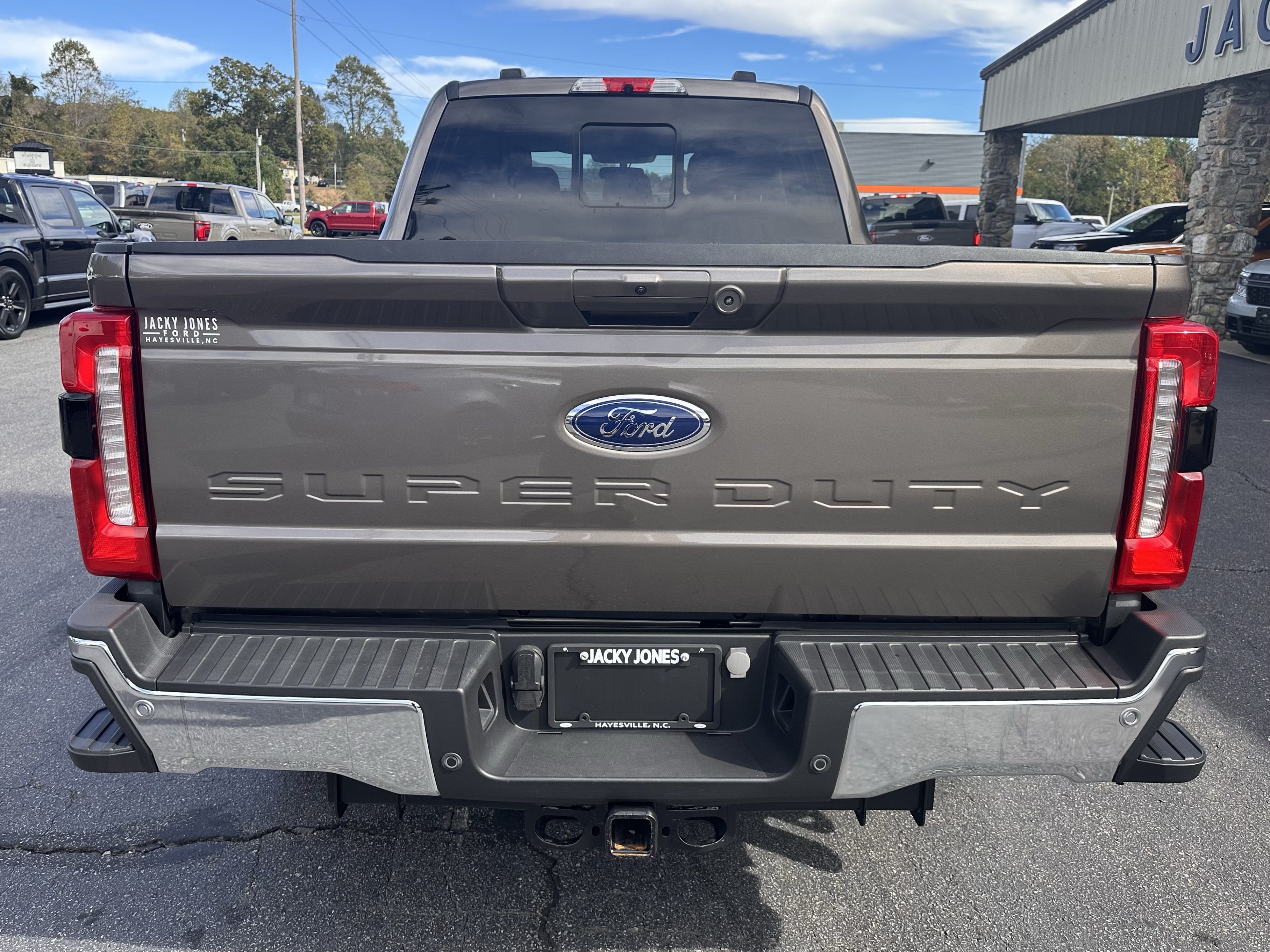 2023 Ford Super Duty F-250 LARIAT