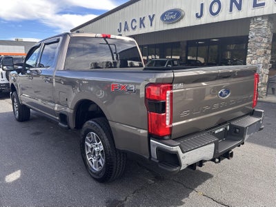 2023 Ford Super Duty F-250 LARIAT