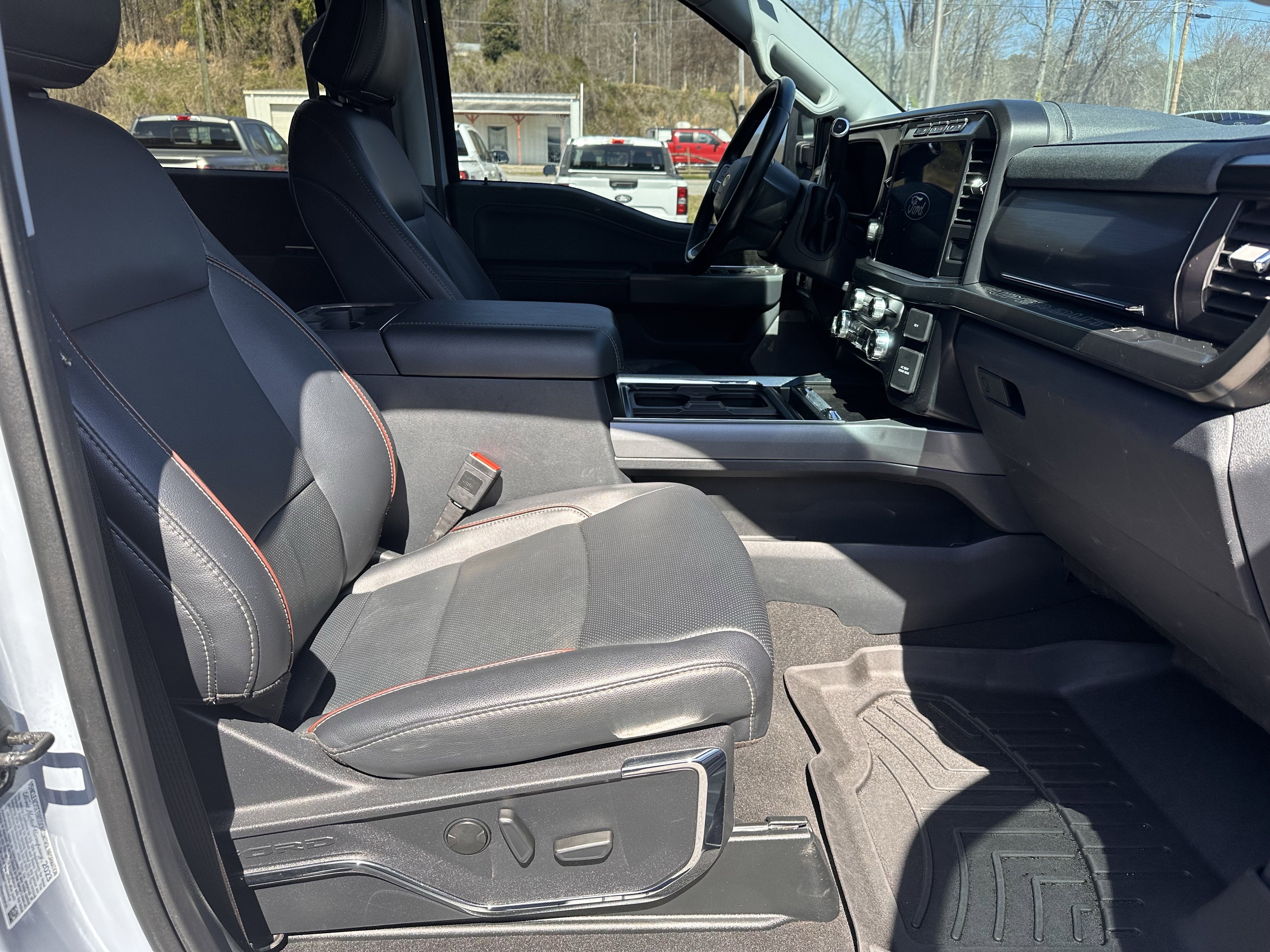 2024 Ford Super Duty F-250 SRW LARIAT