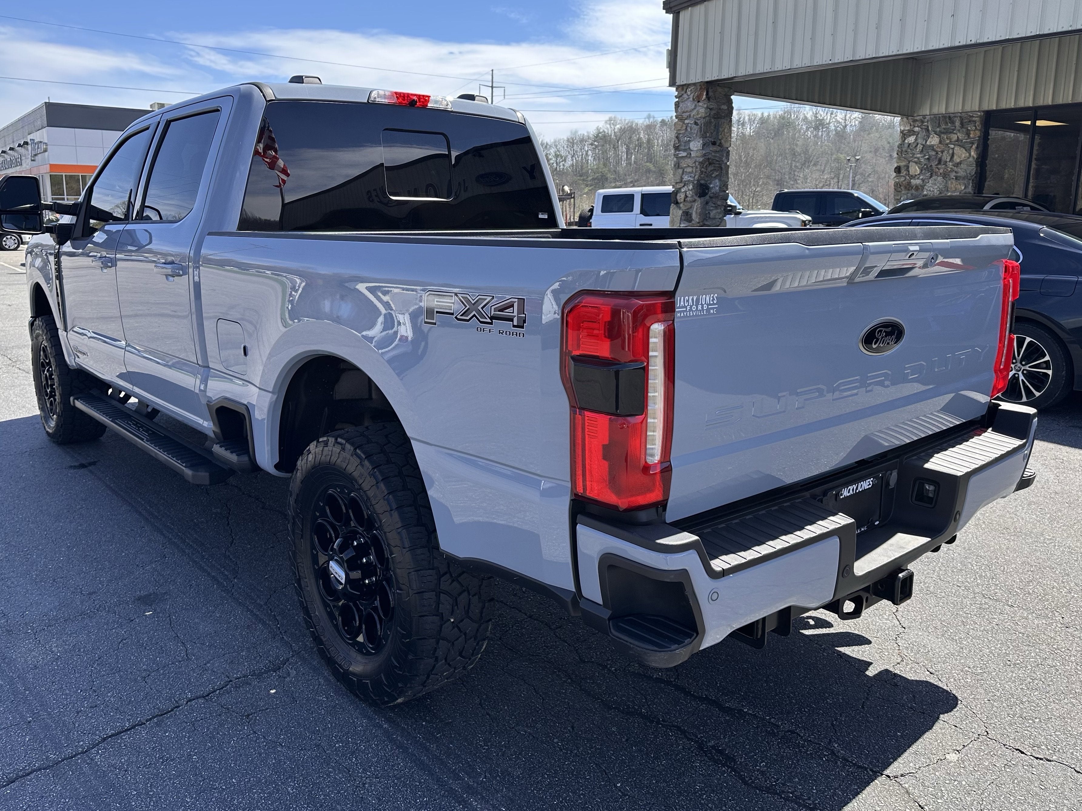 2024 Ford Super Duty F-250 SRW LARIAT