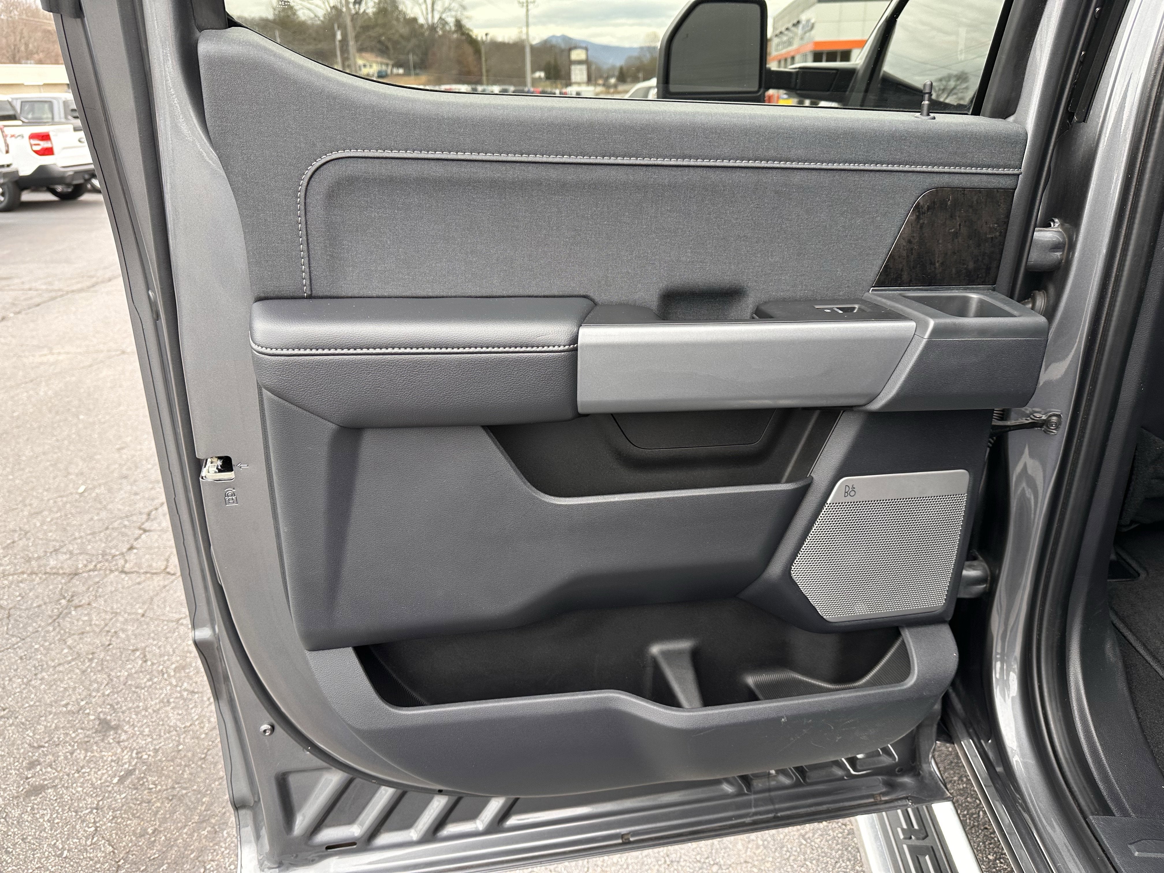 2024 Ford Super Duty F-250 LARIAT