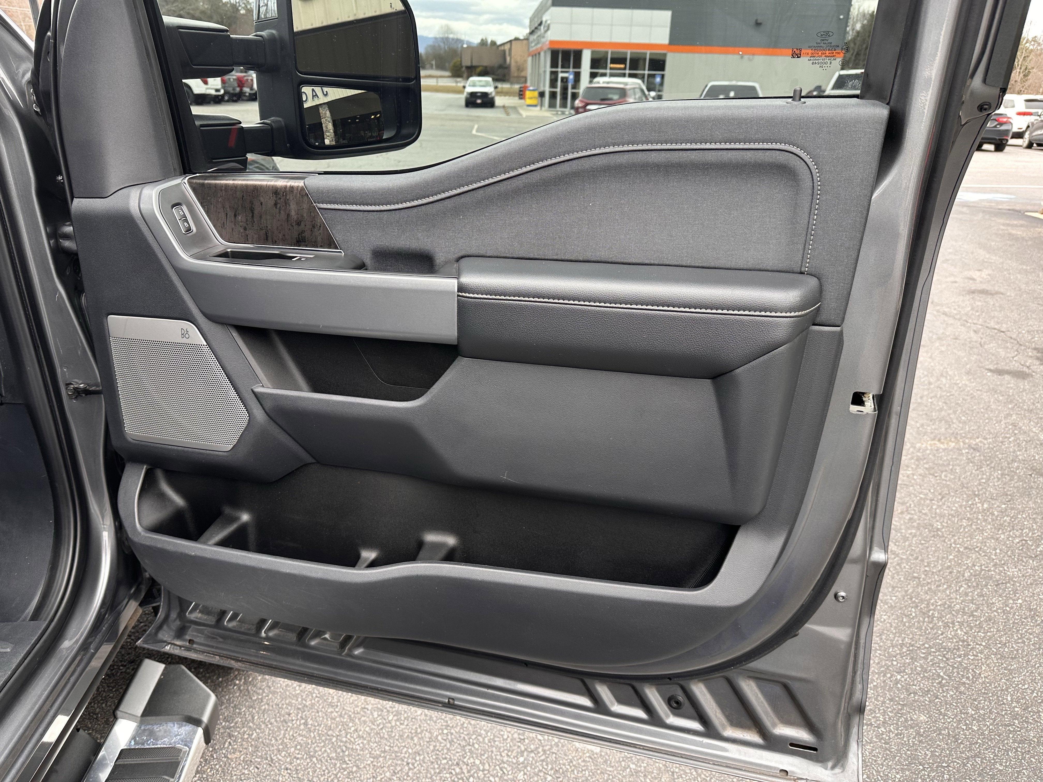 2024 Ford Super Duty F-250 LARIAT