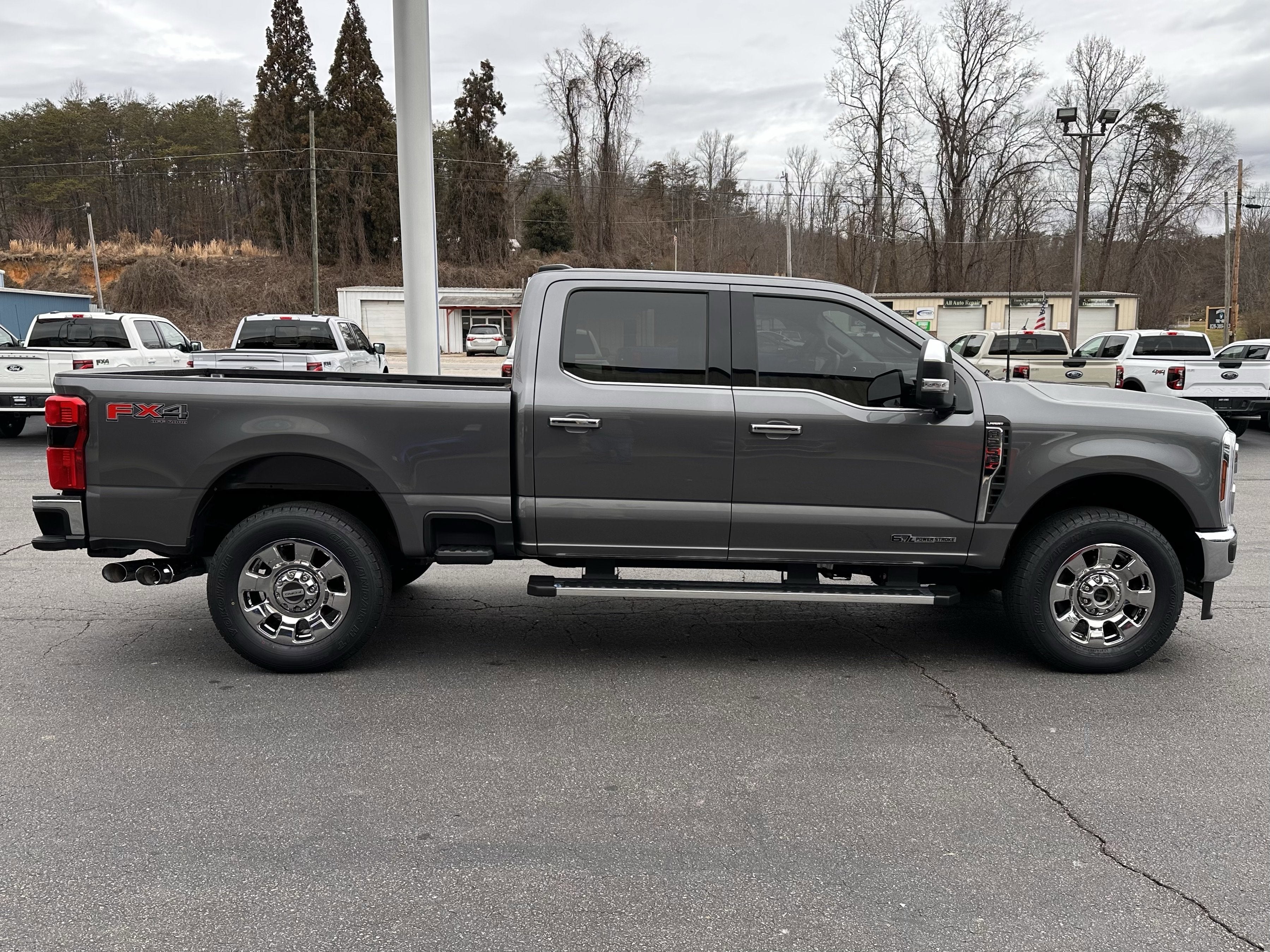 2024 Ford Super Duty F-250 LARIAT