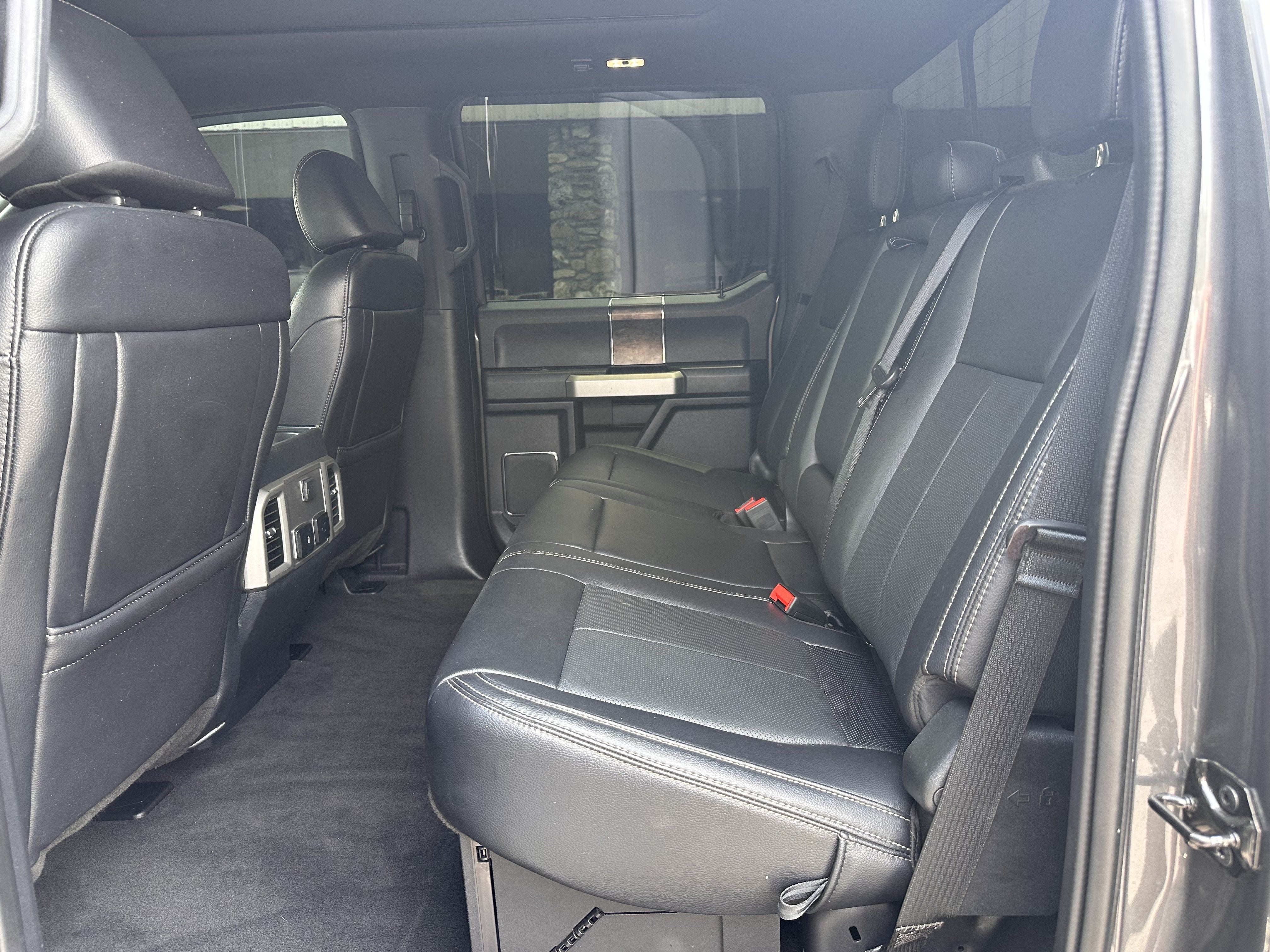 2022 Ford Super Duty F-250 LARIAT