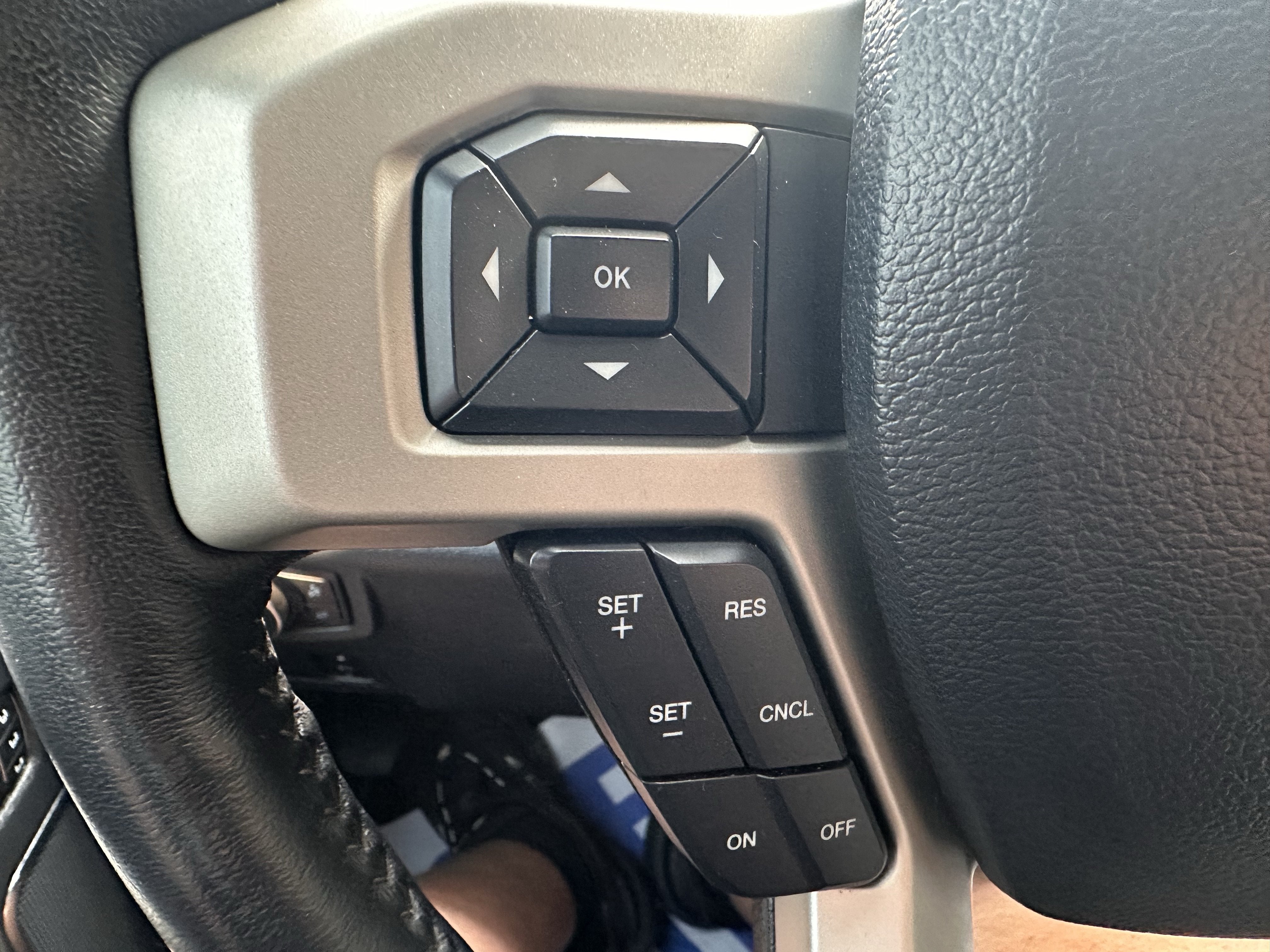 2022 Ford Super Duty F-250 LARIAT