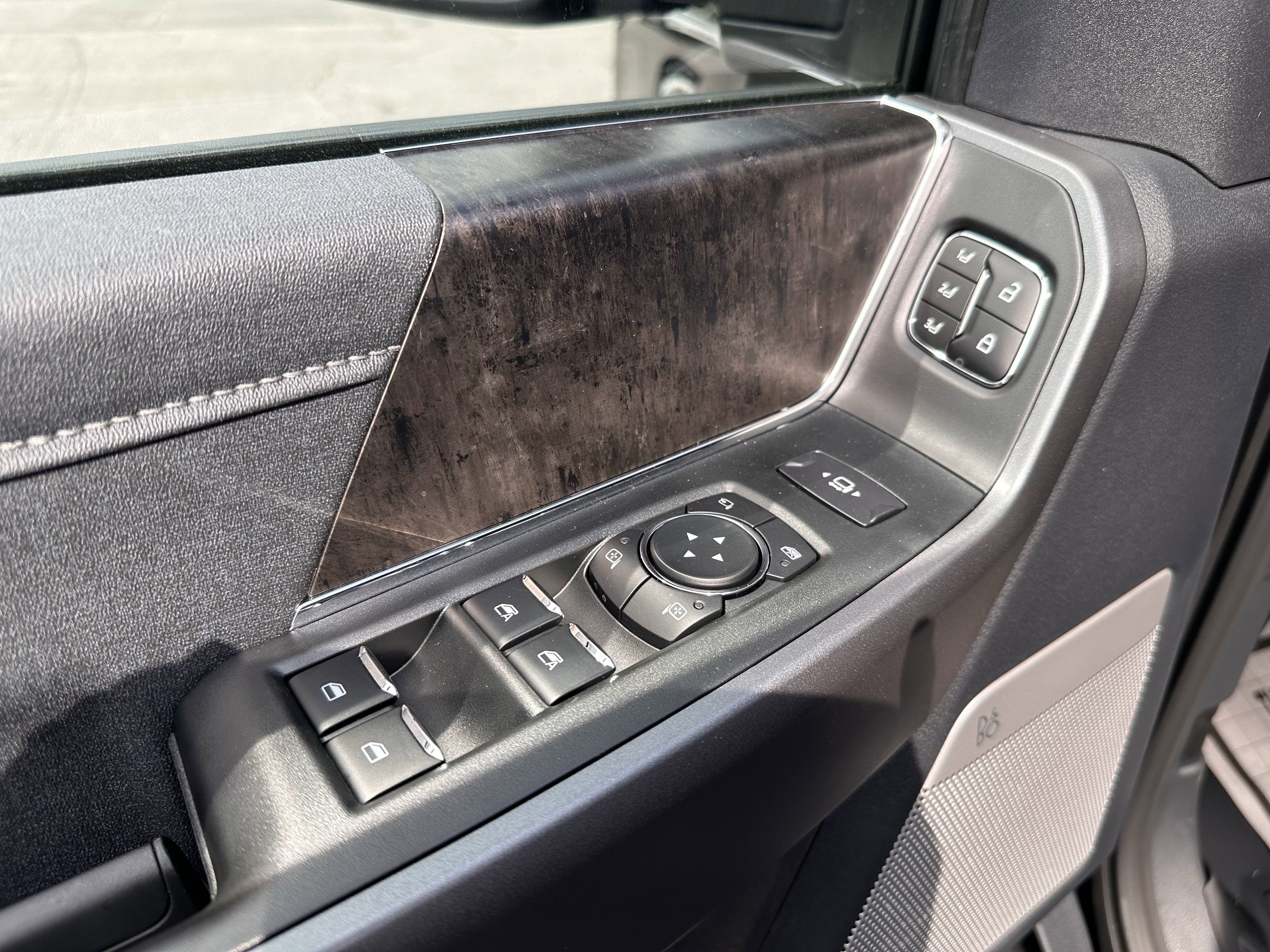 2025 Ford Super Duty F-250 LARIAT