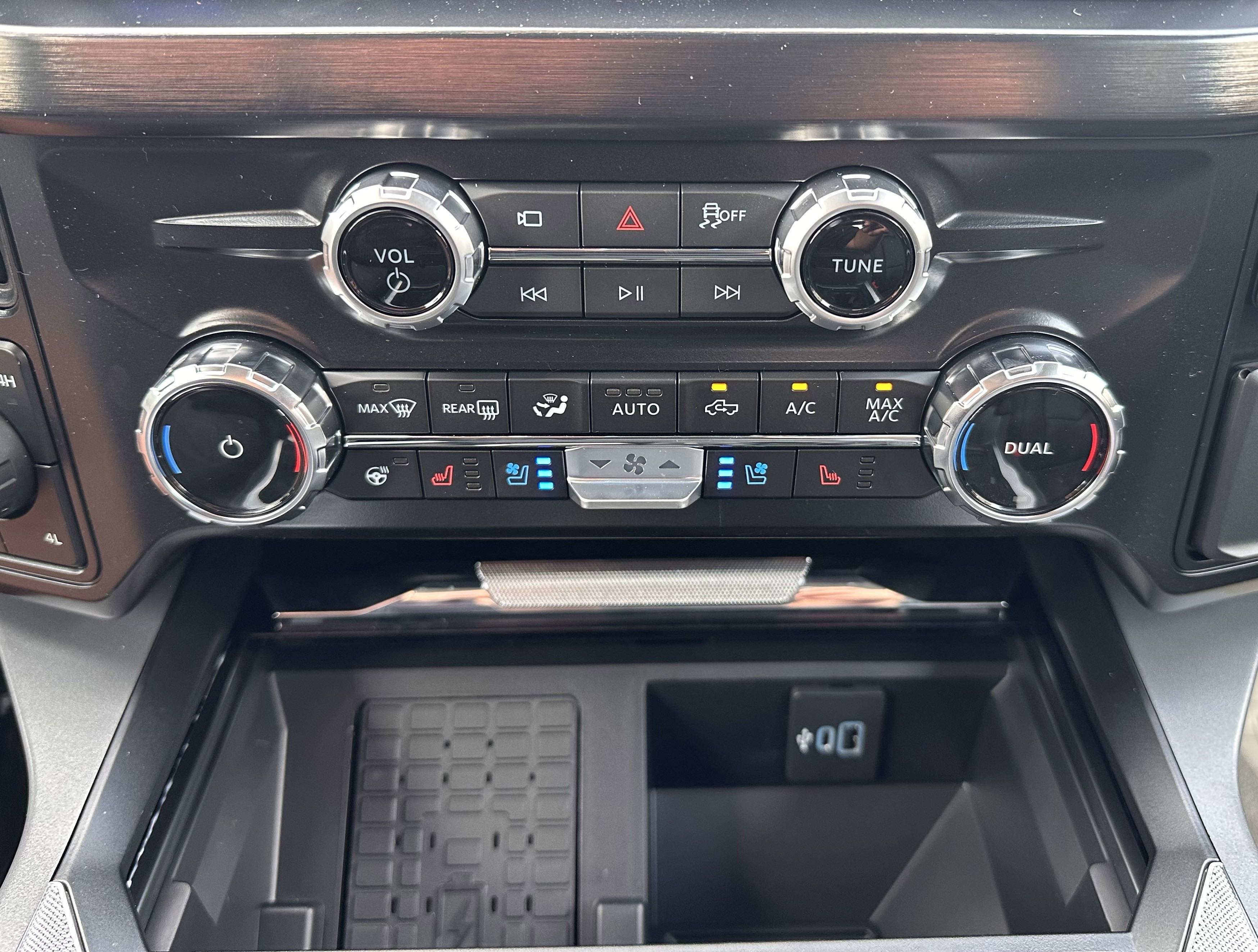 2025 Ford Super Duty F-250 LARIAT