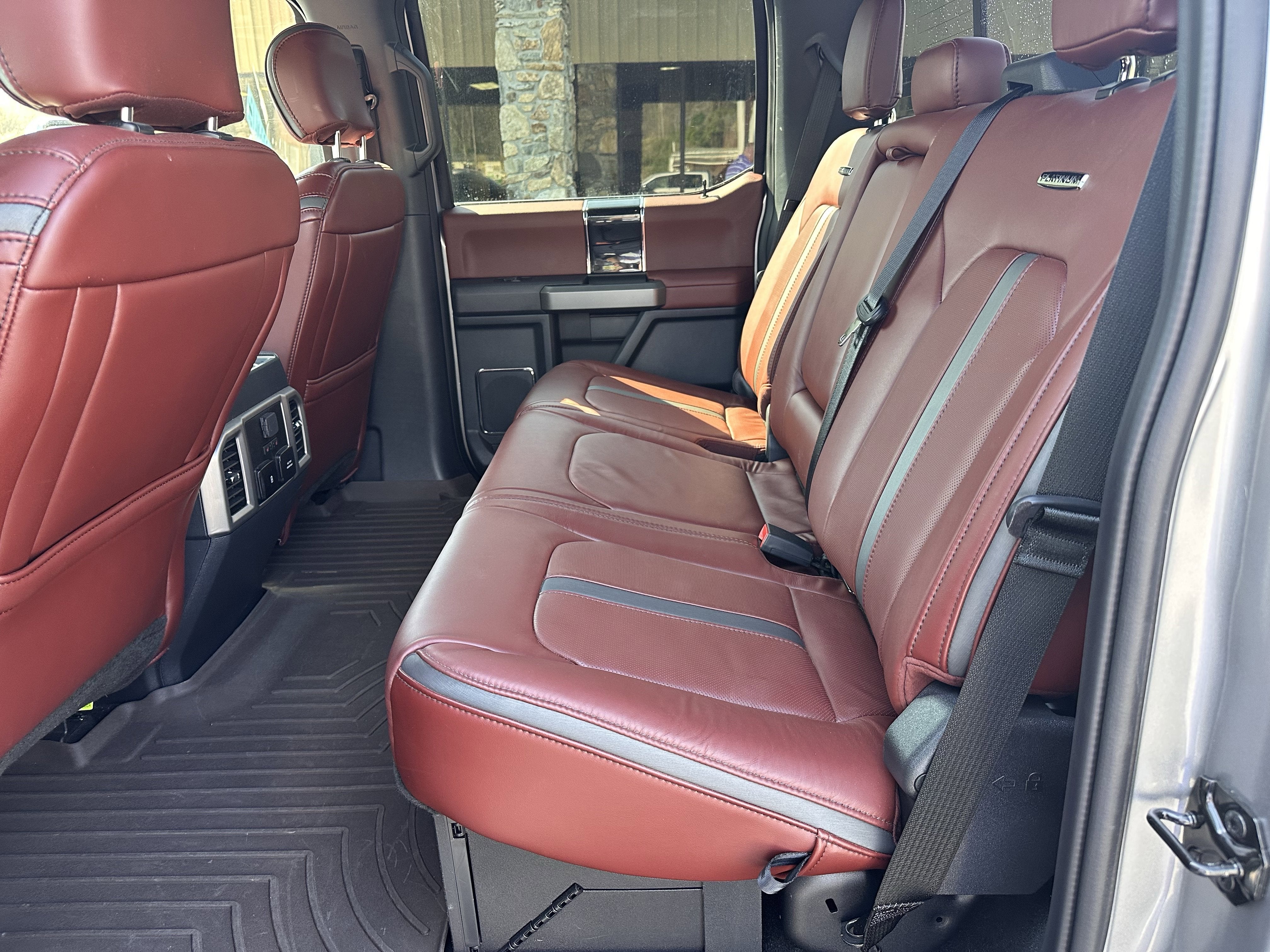 2022 Ford Super Duty F-250 Platinum