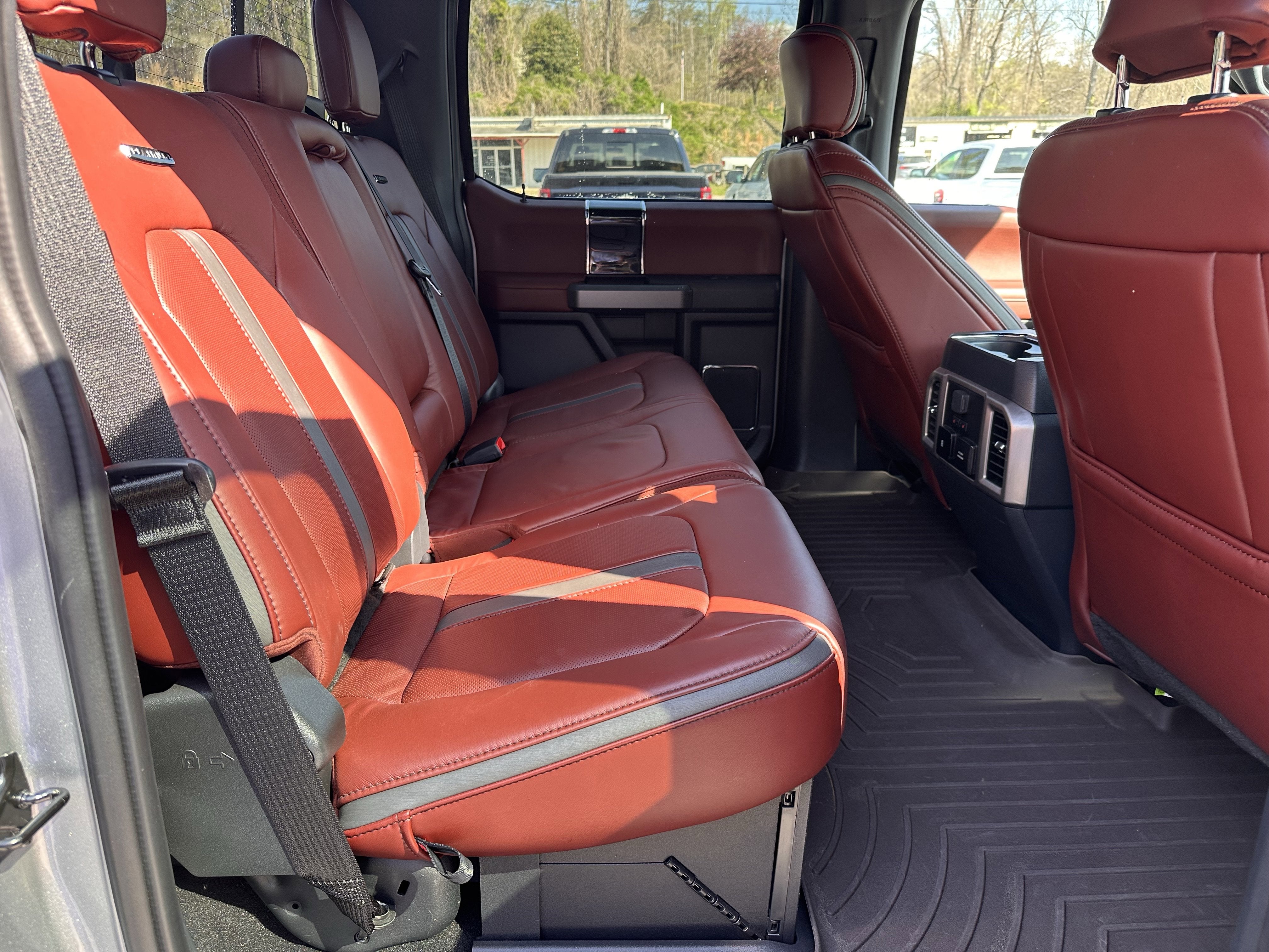 2022 Ford Super Duty F-250 Platinum