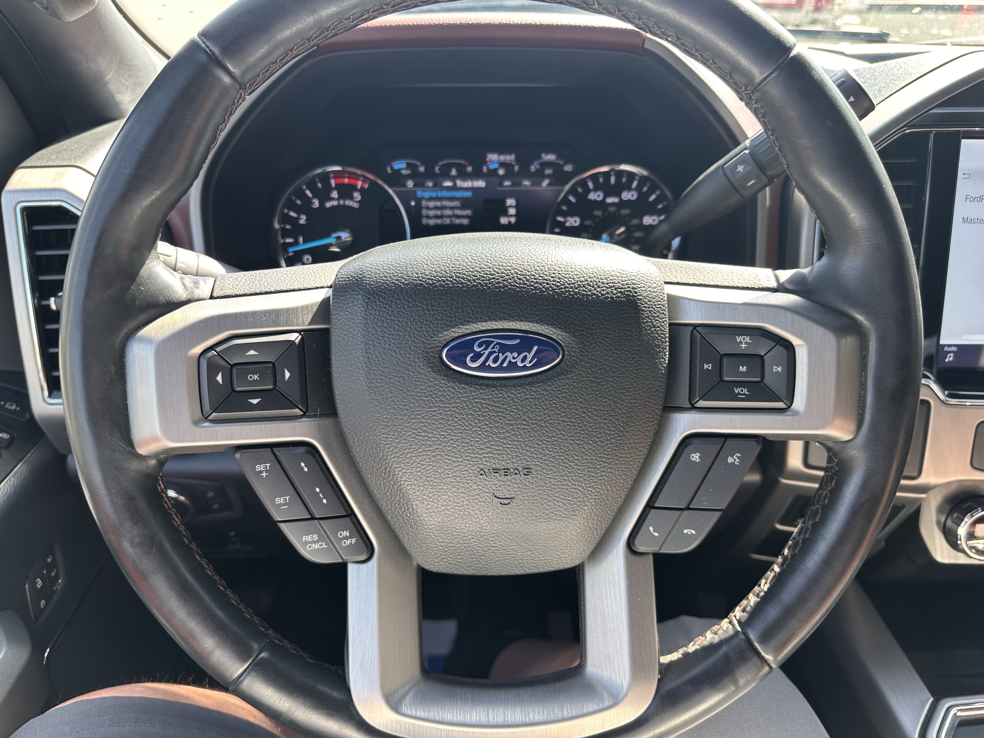 2022 Ford Super Duty F-250 Platinum