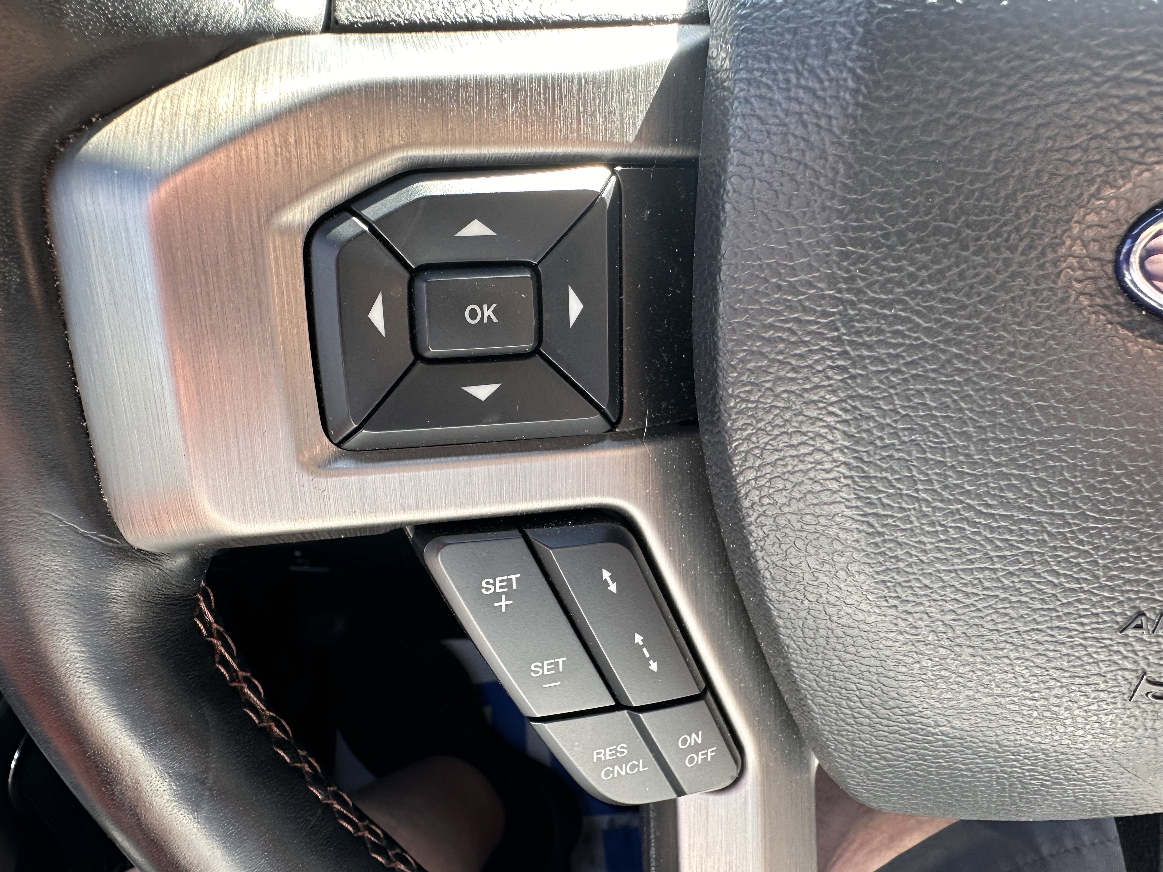 2022 Ford Super Duty F-250 Platinum