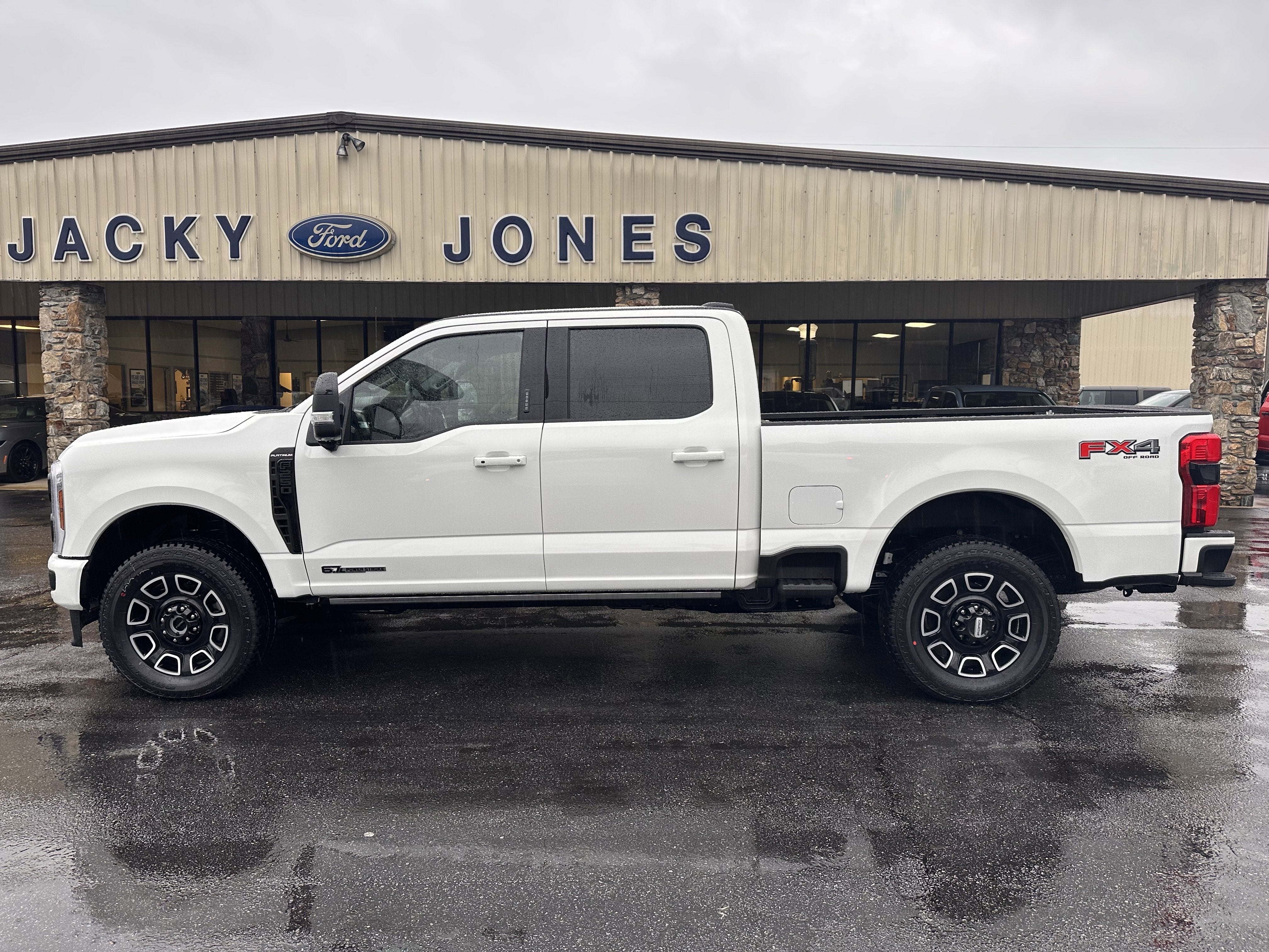 2026 Ford Super Duty F-250 Platinum