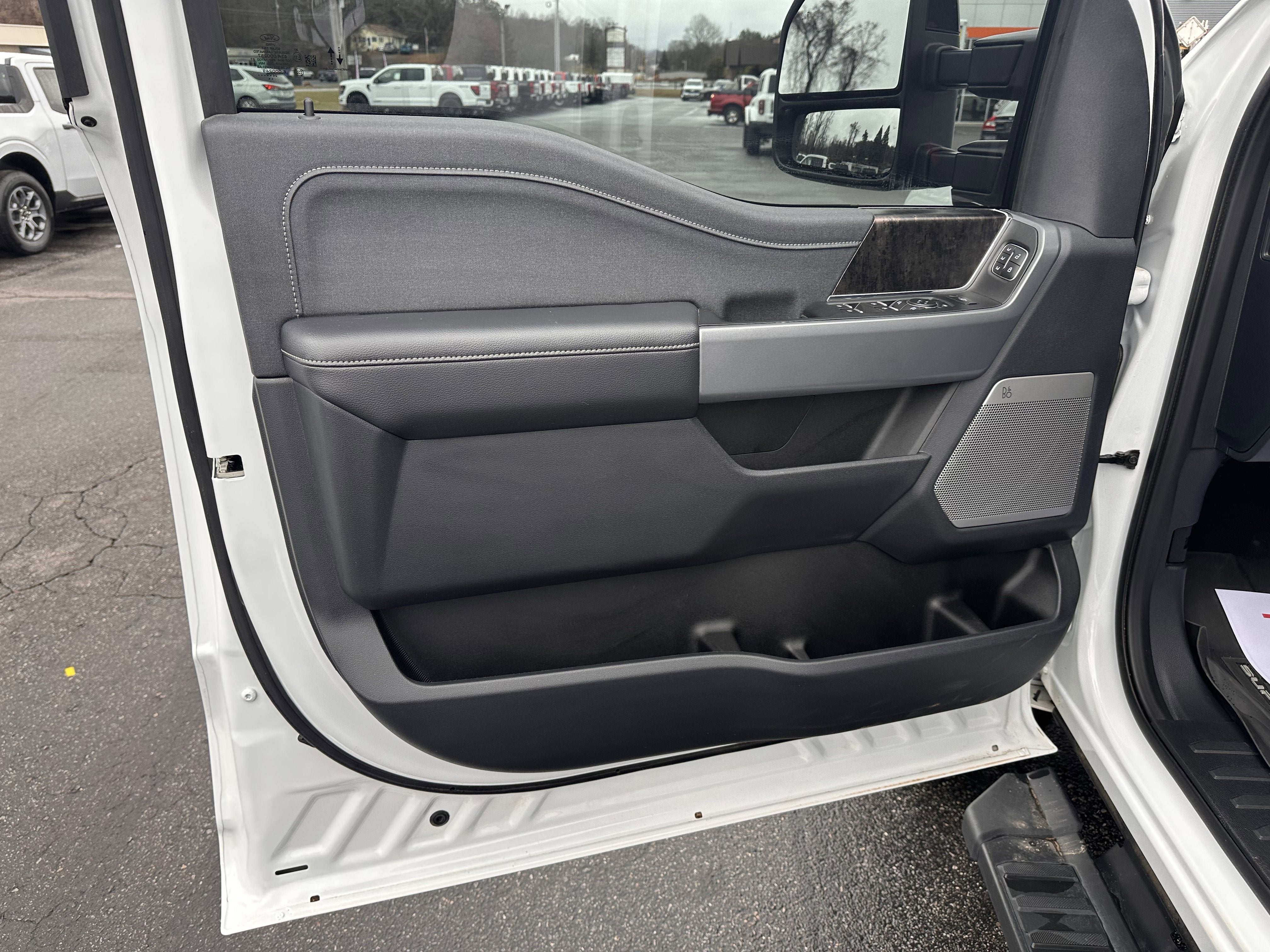 2024 Ford Super Duty F-250 LARIAT