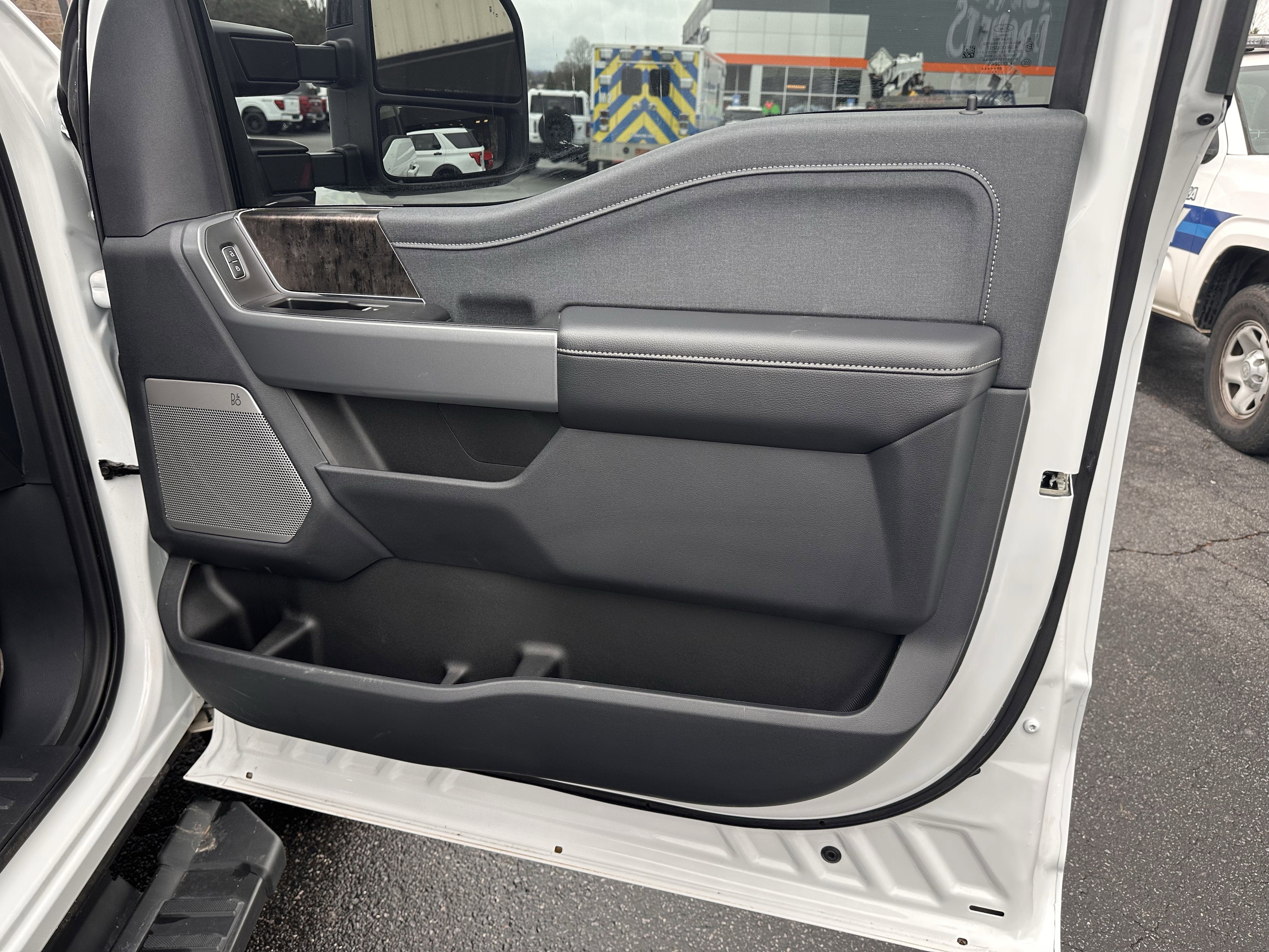 2024 Ford Super Duty F-250 LARIAT