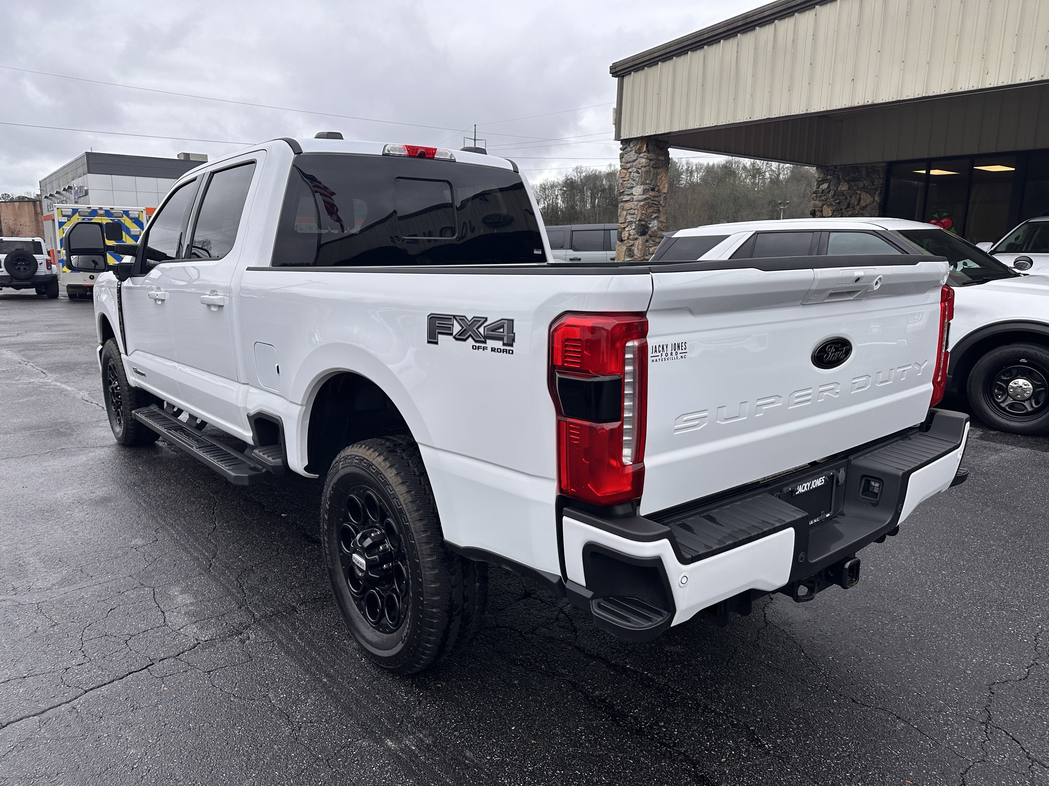 2024 Ford Super Duty F-250 LARIAT