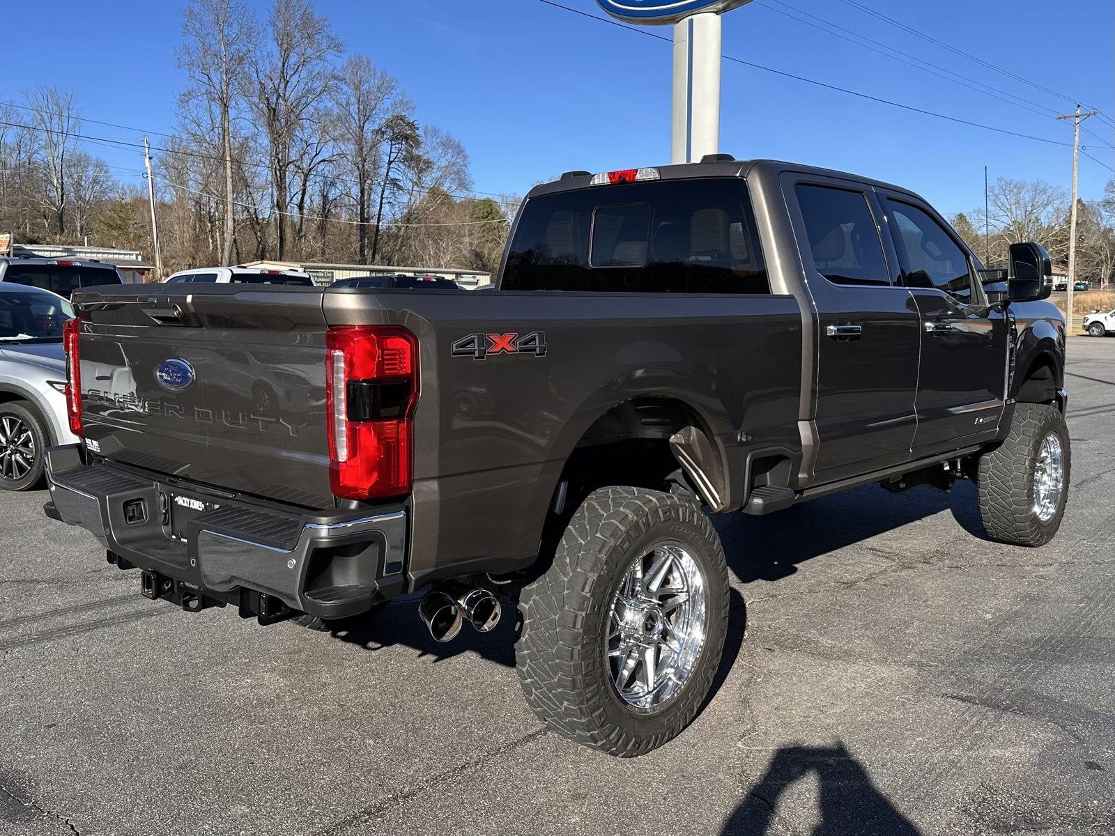 2023 Ford Super Duty F-250 LARIAT
