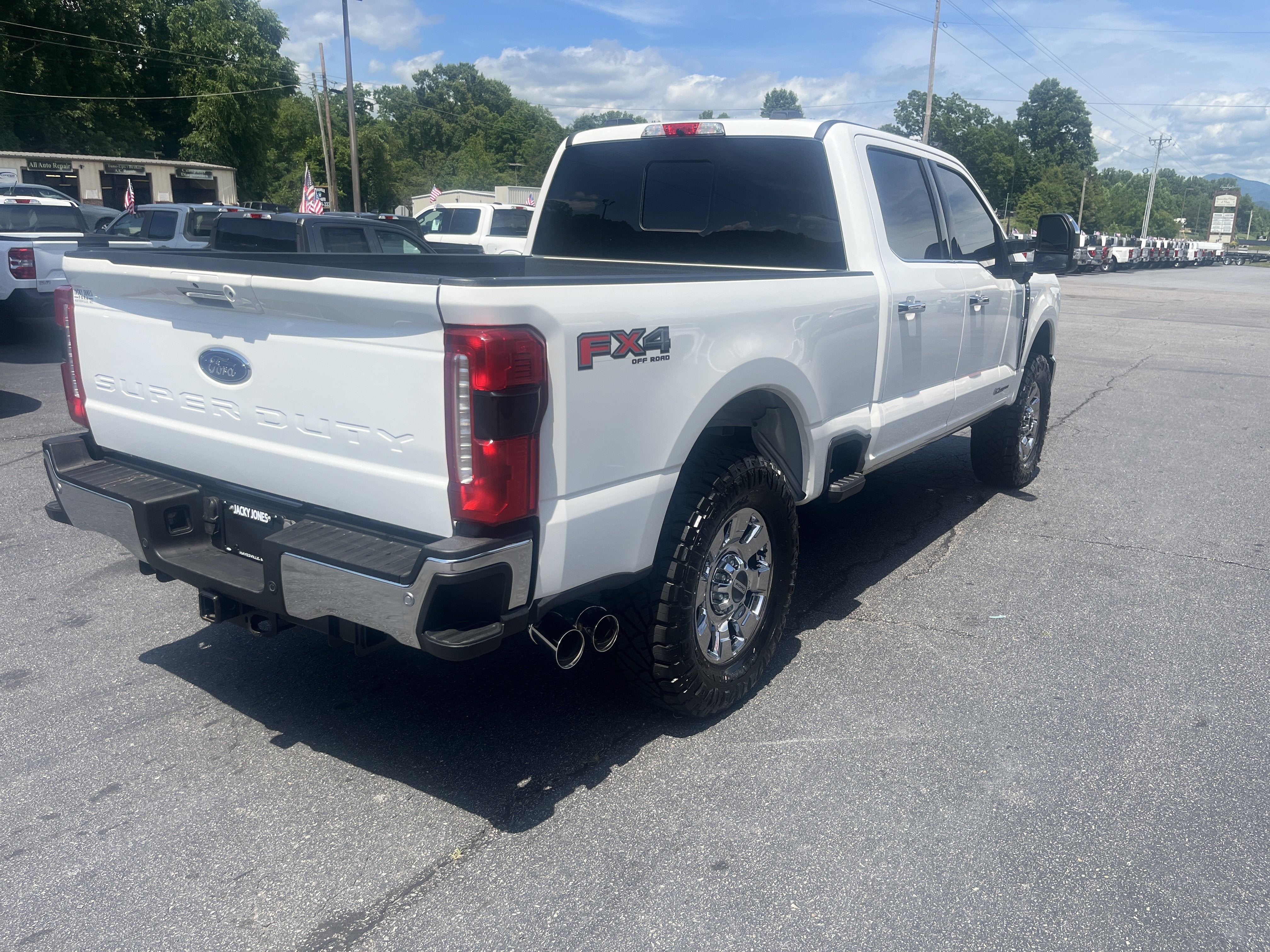 2024 Ford Super Duty F-250 SRW LARIAT