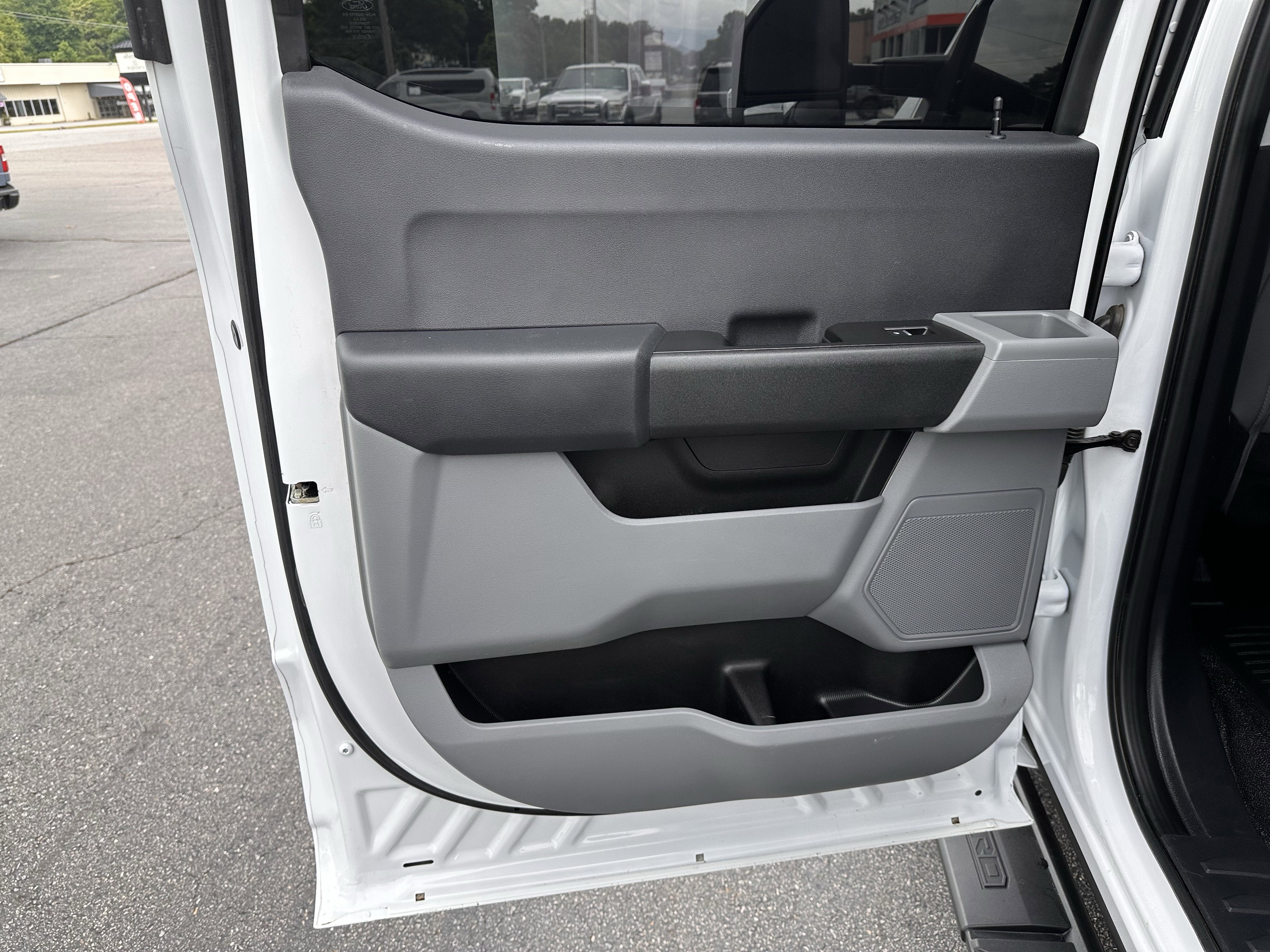 2024 Ford Super Duty F-350 SRW XL Service Body