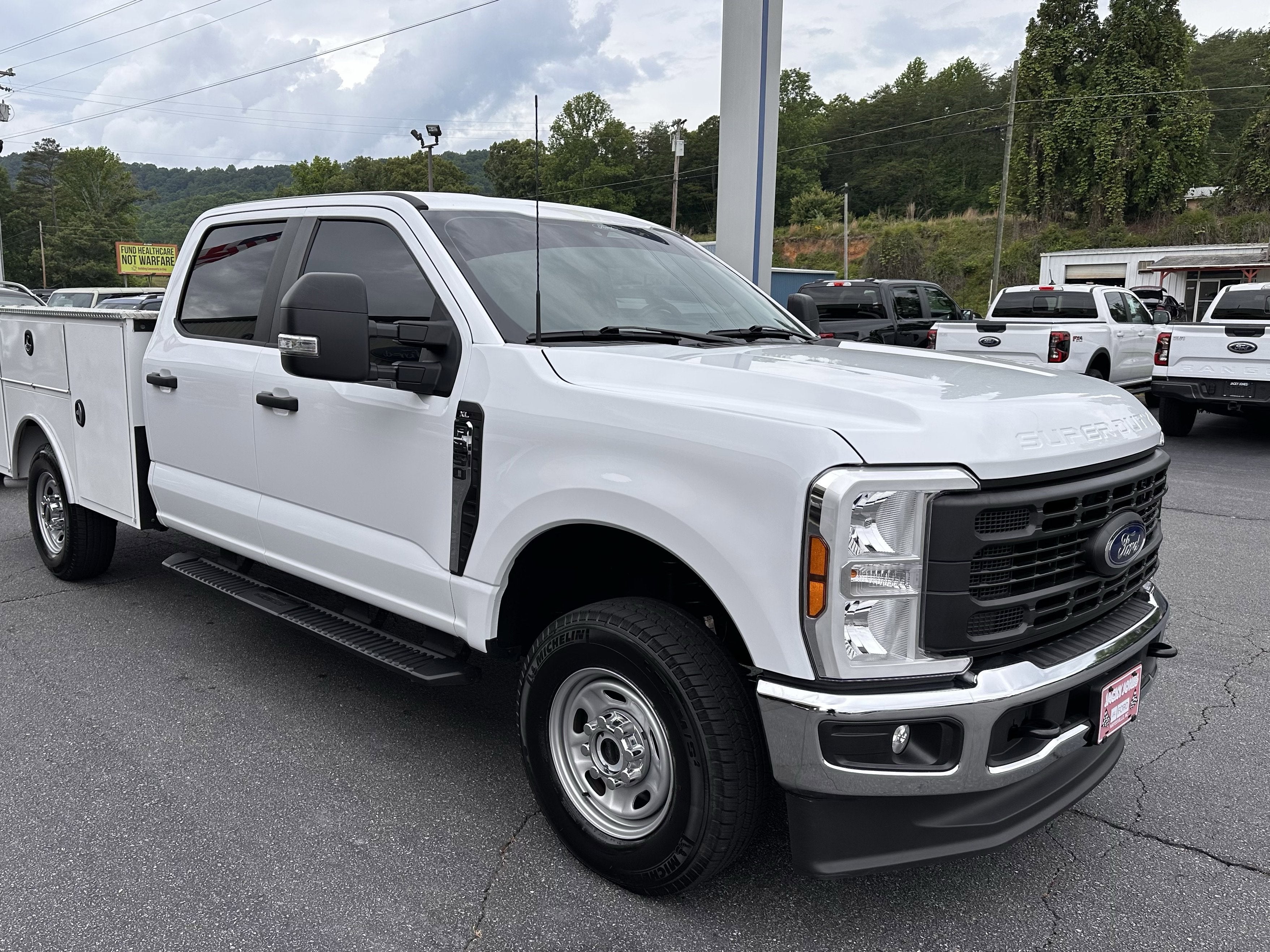 2024 Ford Super Duty F-350 SRW XL Service Body