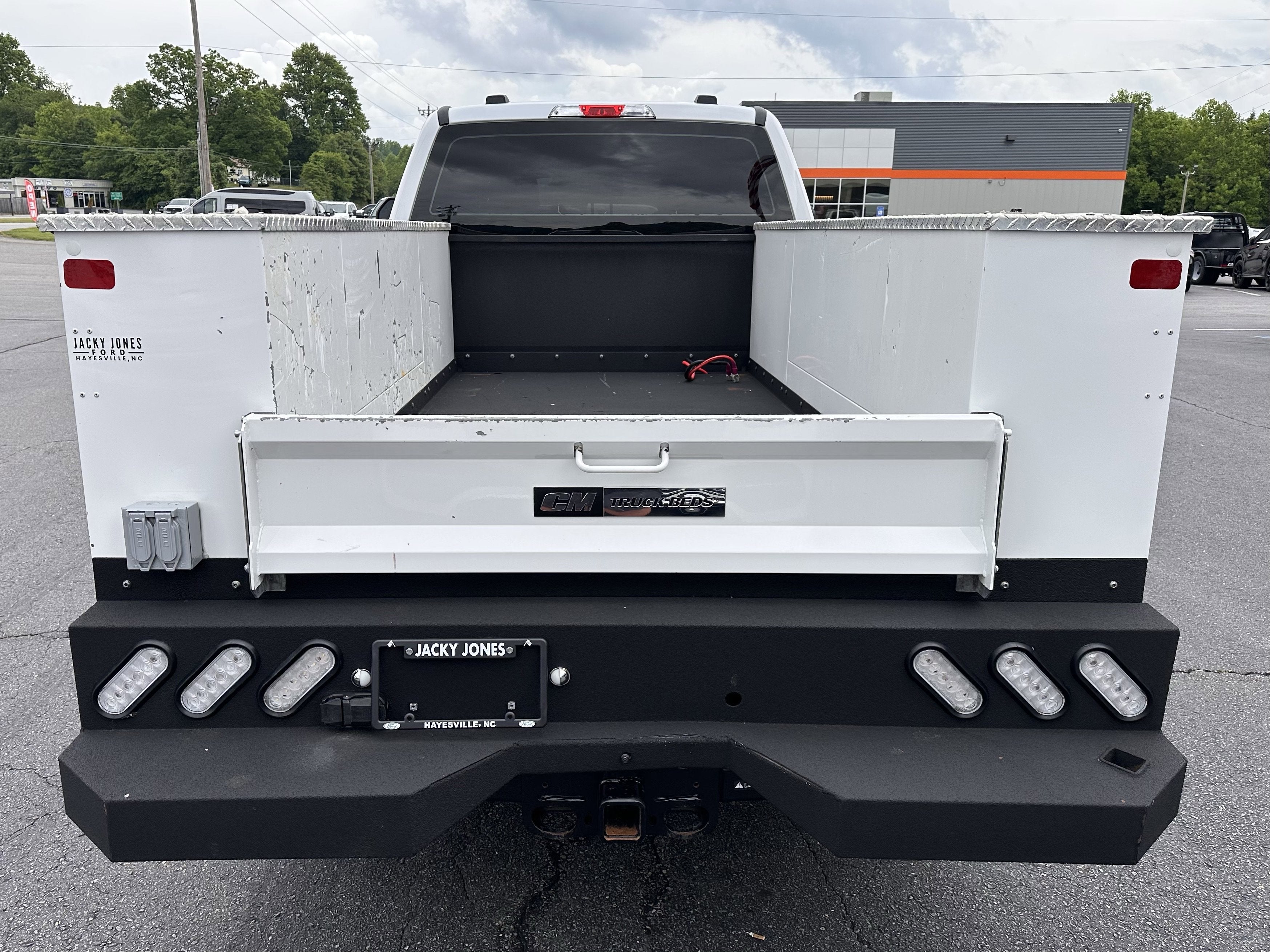 2024 Ford Super Duty F-350 SRW XL Service Body