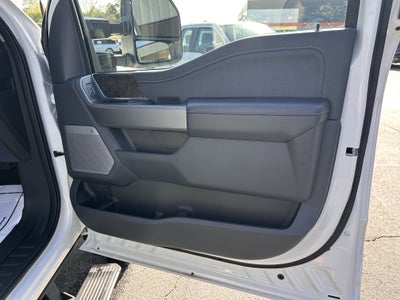 2025 Ford Super Duty F-350 SRW Lariat Tremor