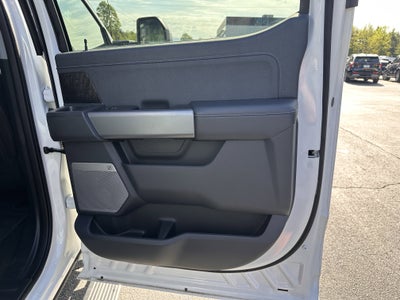 2025 Ford Super Duty F-350 SRW Lariat Tremor