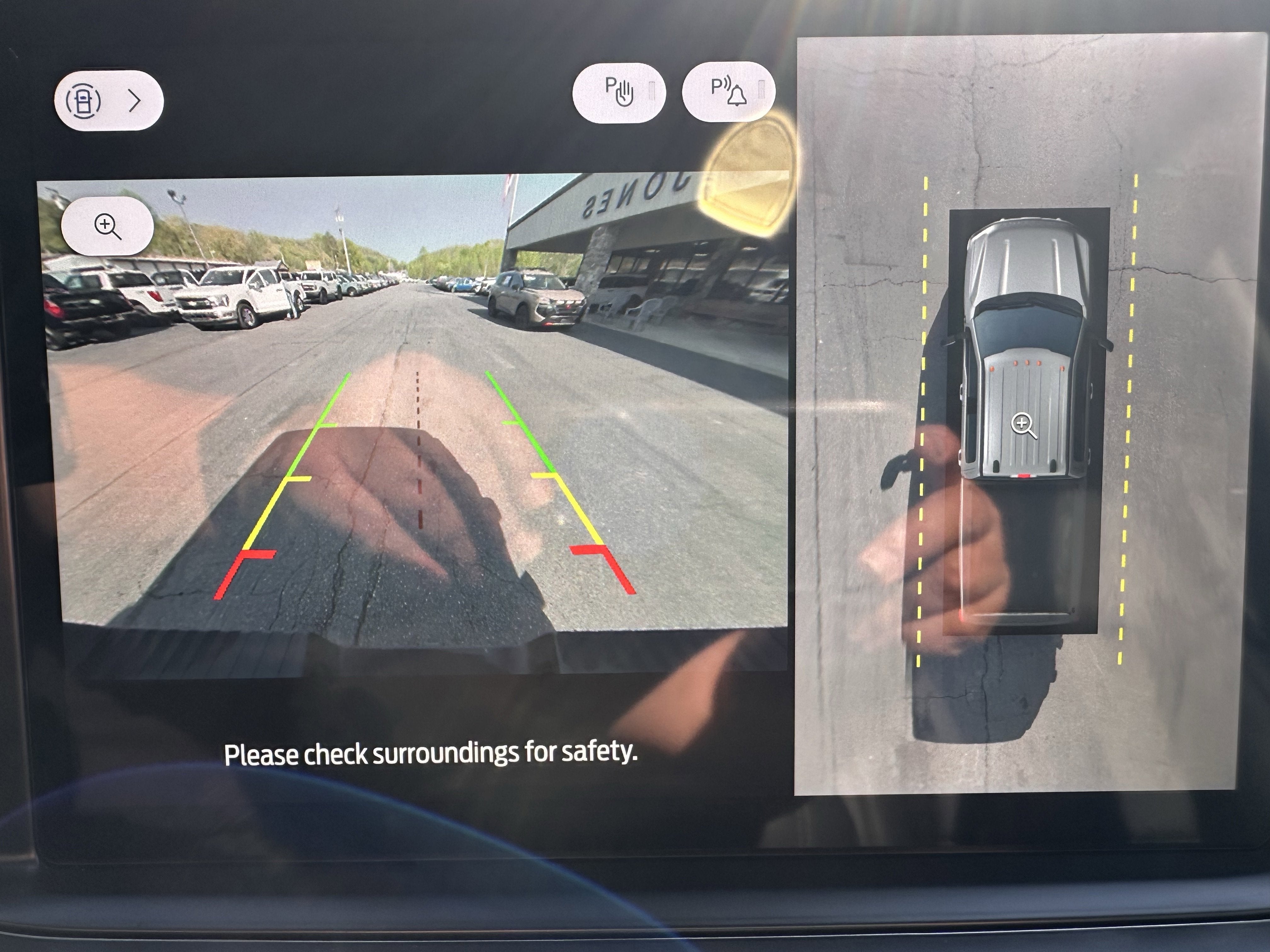 2025 Ford Super Duty F-350 SRW Lariat Tremor
