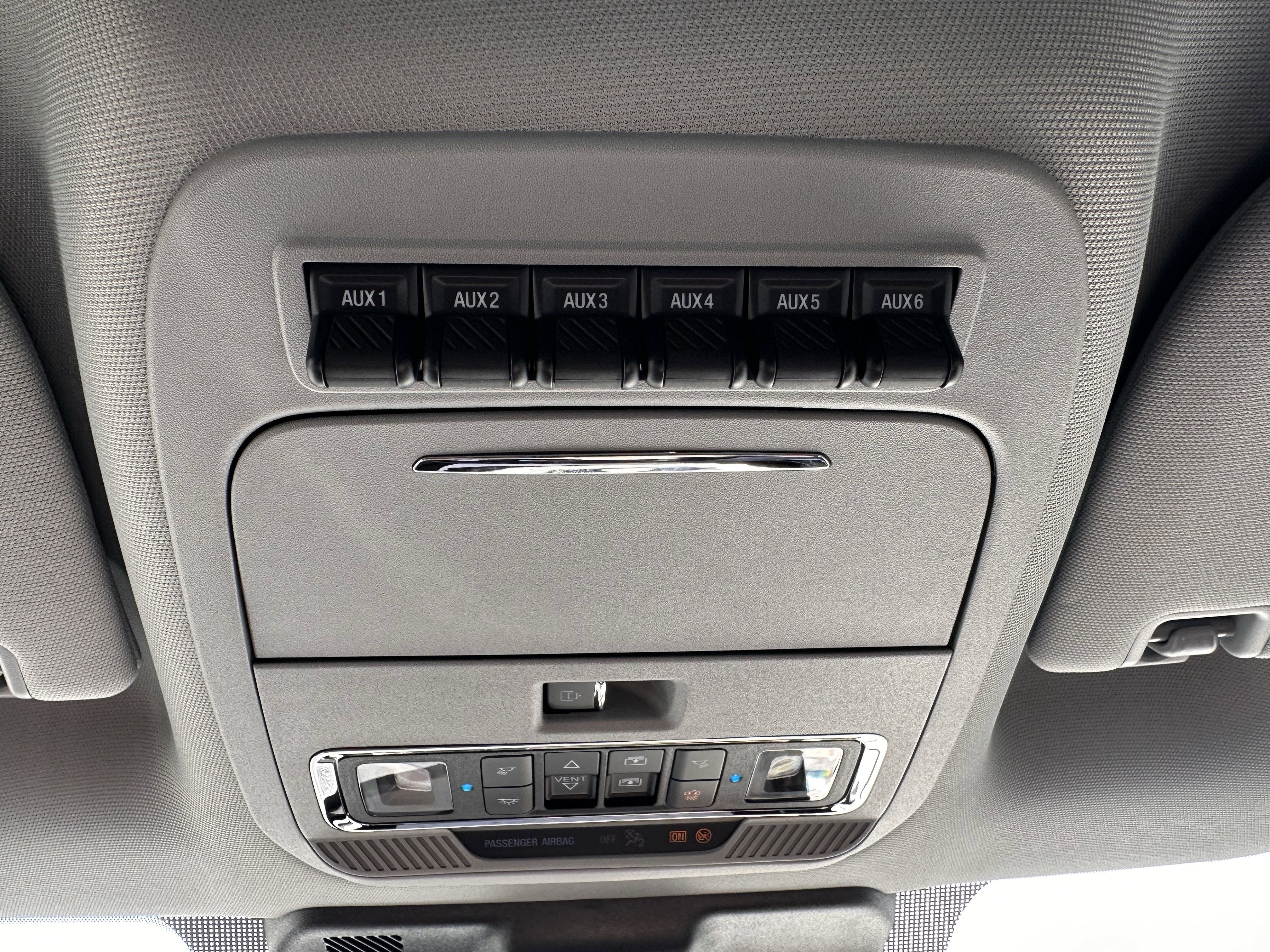 2025 Ford Super Duty F-350 SRW Lariat Tremor