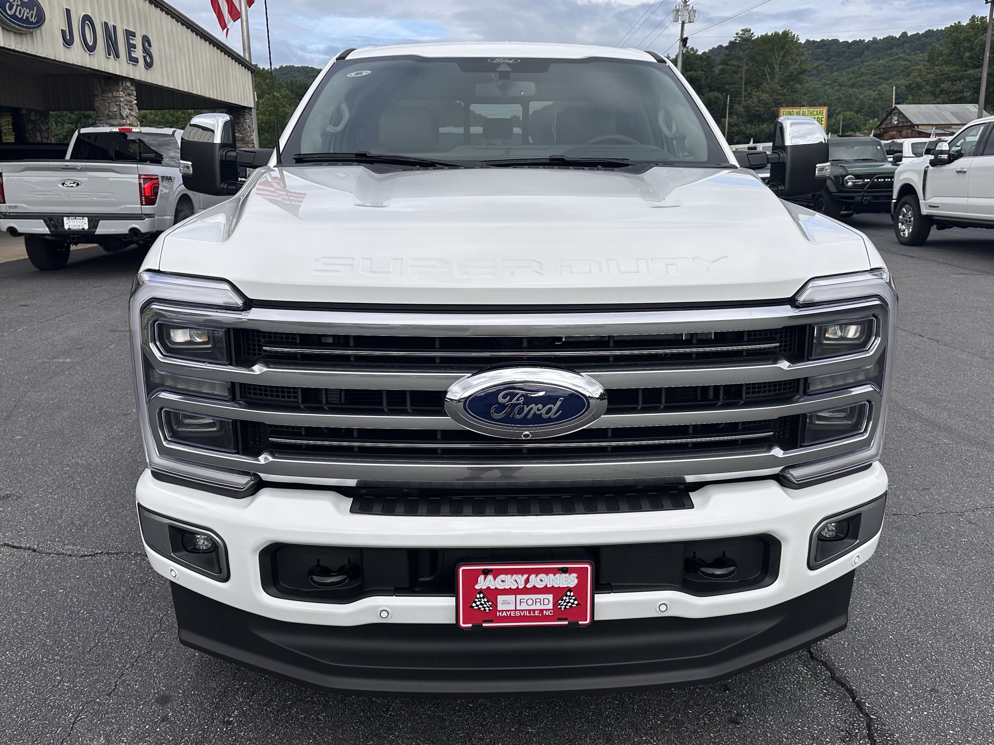 2026 Ford Super Duty F-350 SRW Platinum