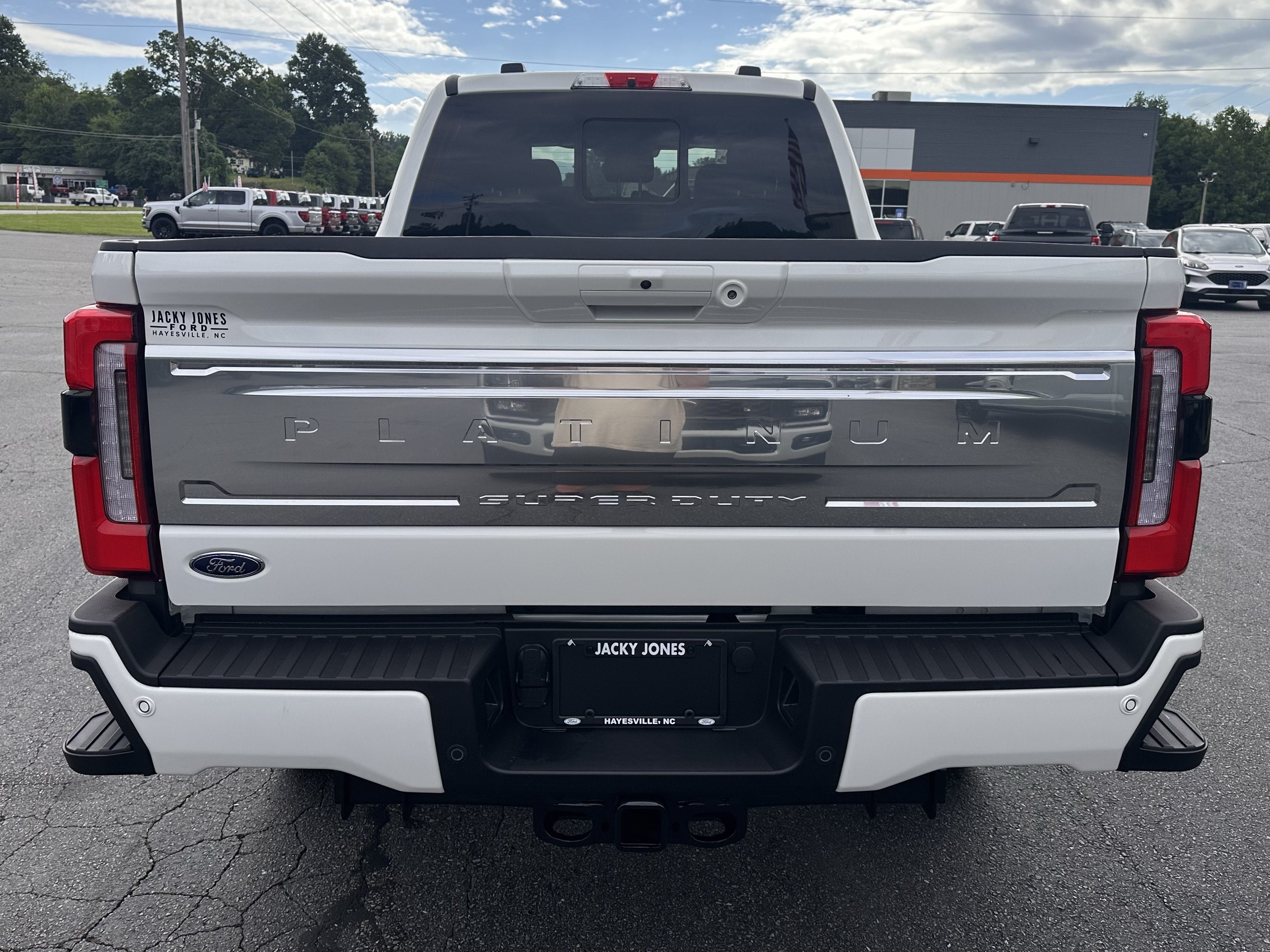 2026 Ford Super Duty F-350 SRW Platinum