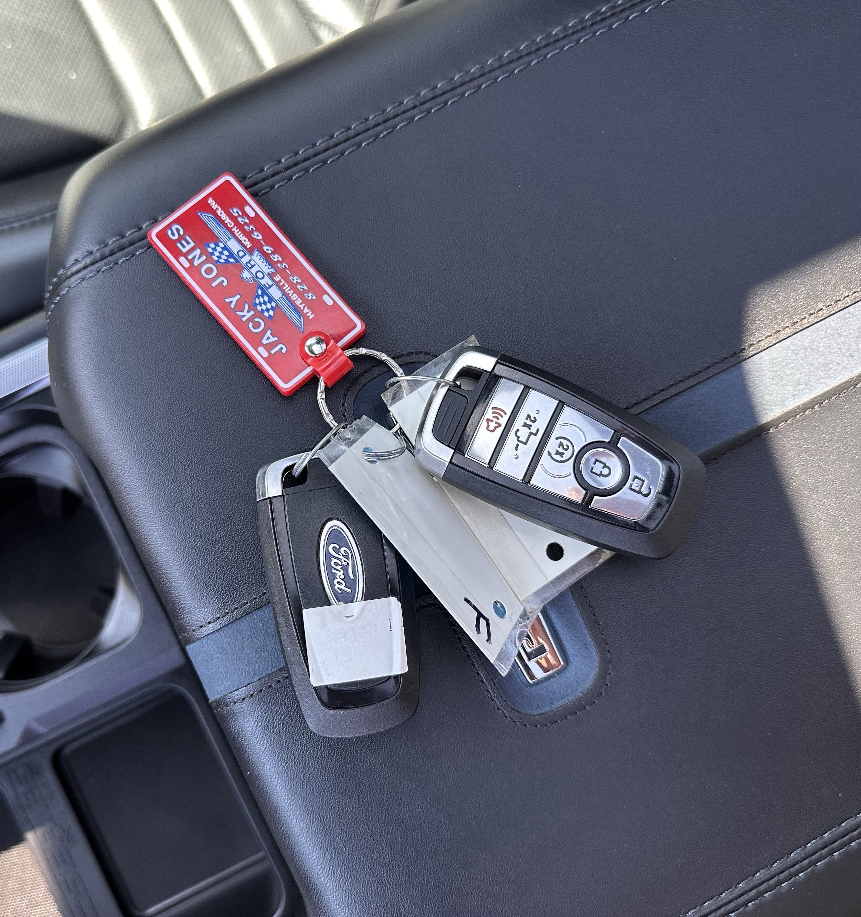 2025 Ford Super Duty F-350 SRW Platinum
