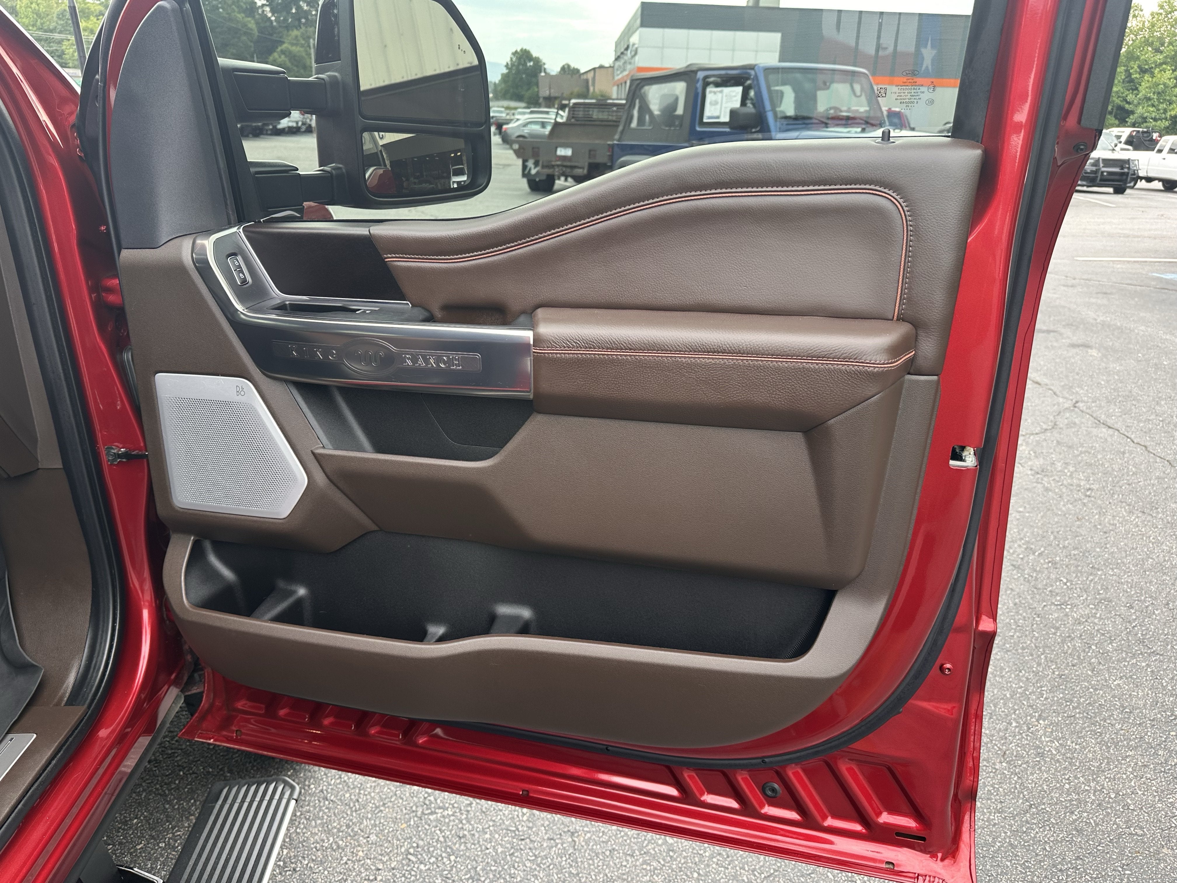2025 Ford Super Duty F-350 SRW King Ranch