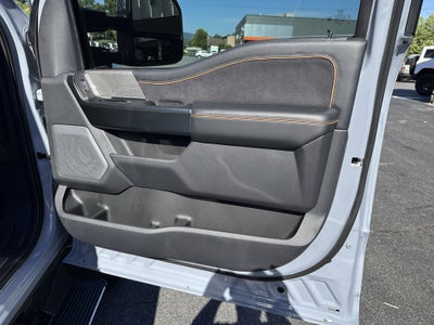 2024 Ford Super Duty F-350 SRW Platinum