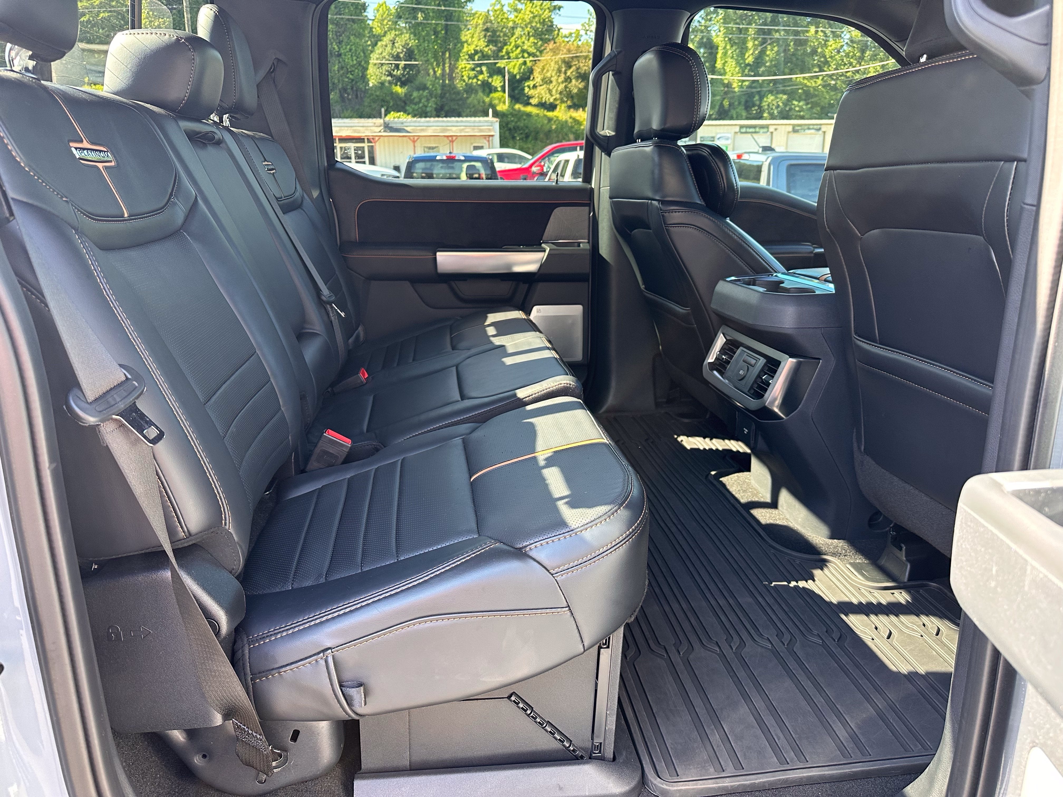 2024 Ford Super Duty F-350 SRW Platinum