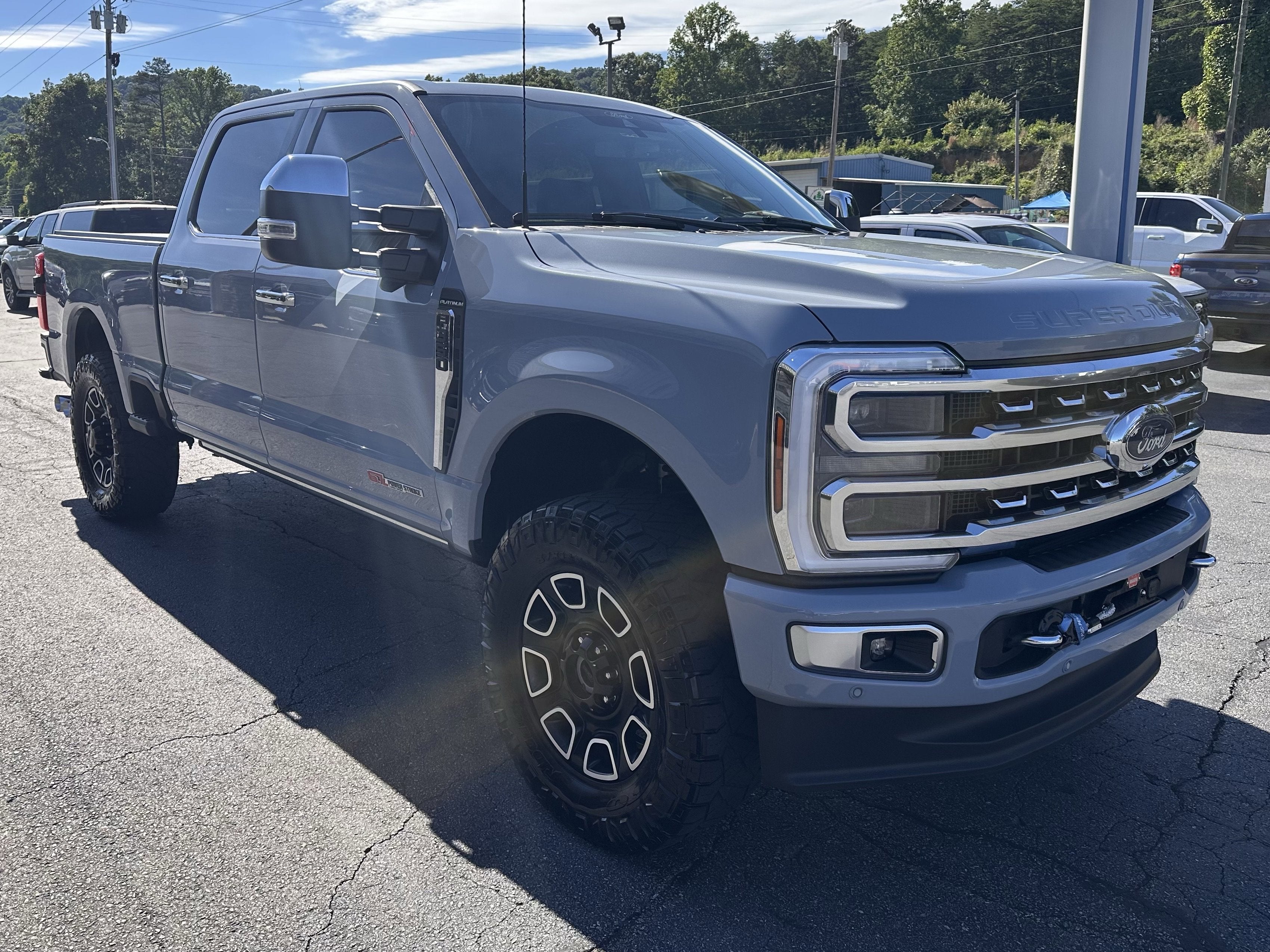 2024 Ford Super Duty F-350 SRW Platinum