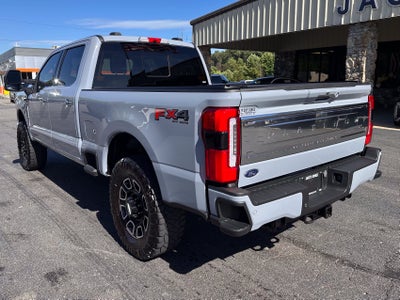 2024 Ford Super Duty F-350 SRW Platinum