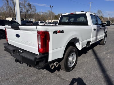 2026 Ford Super Duty F-350 SRW XL