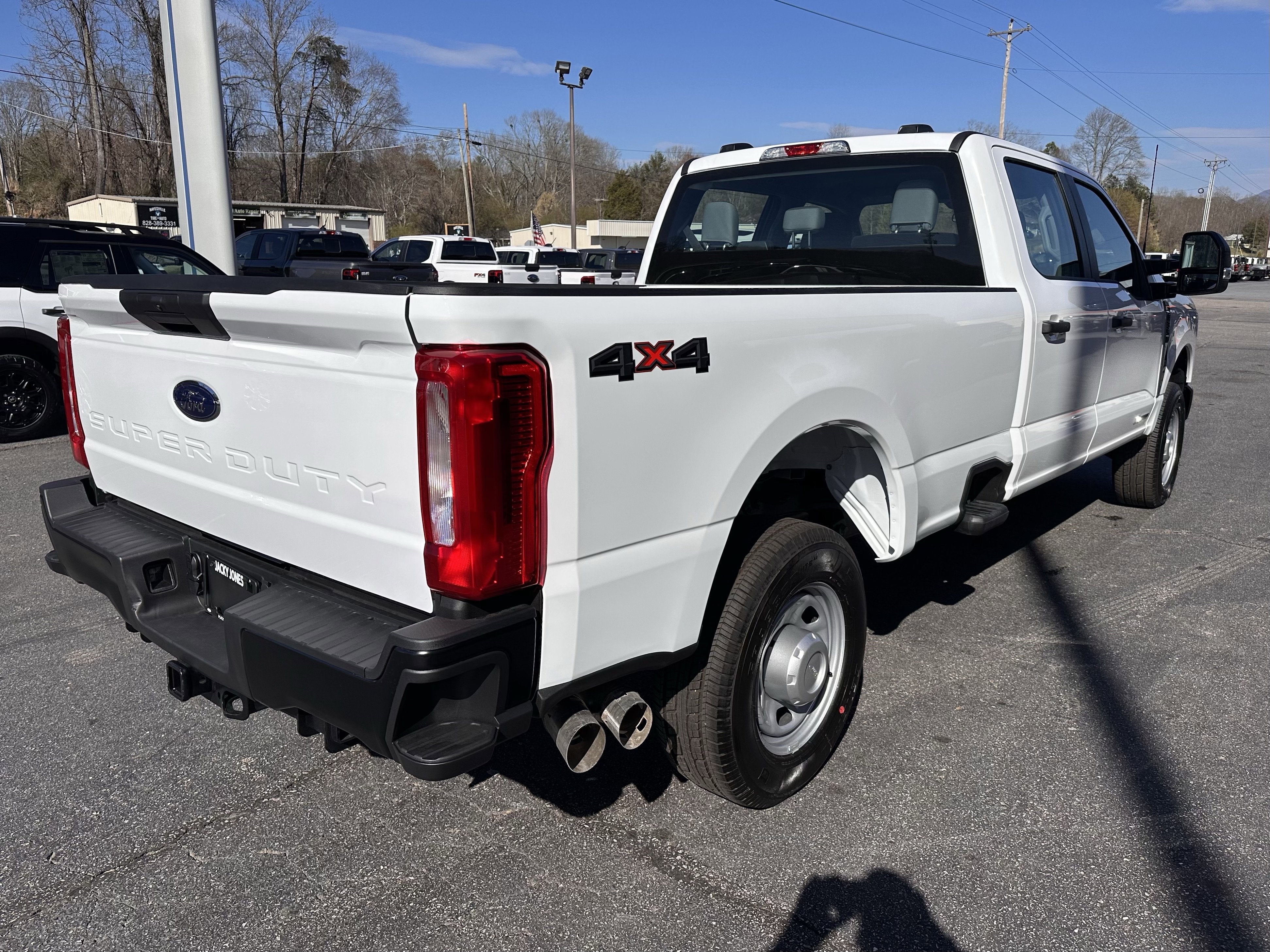 2026 Ford Super Duty F-350 SRW XL
