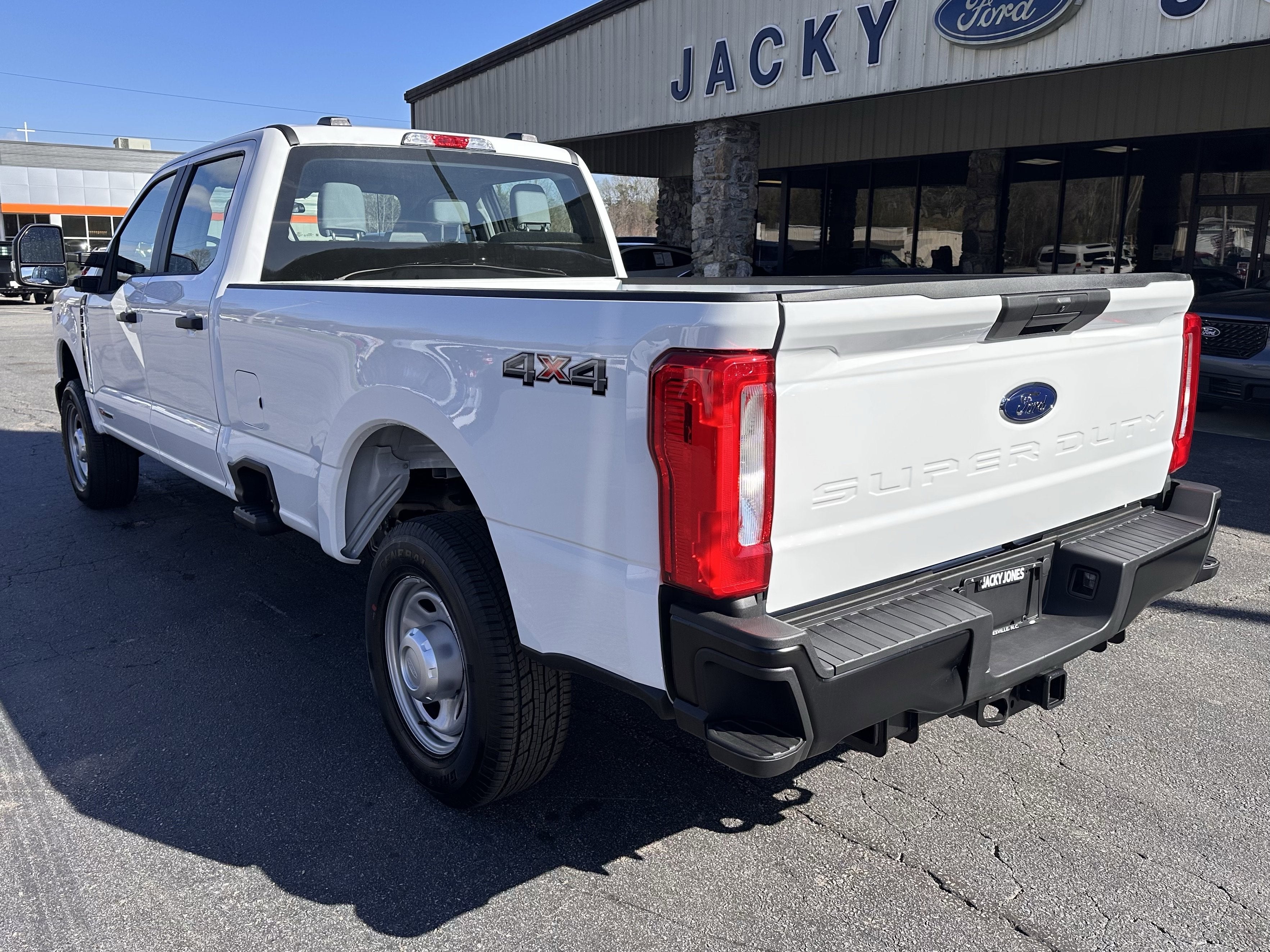 2026 Ford Super Duty F-350 SRW XL