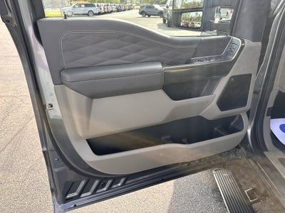 2026 Ford Super Duty F-350 SRW Platinum
