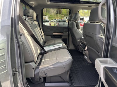 2026 Ford Super Duty F-350 SRW Platinum