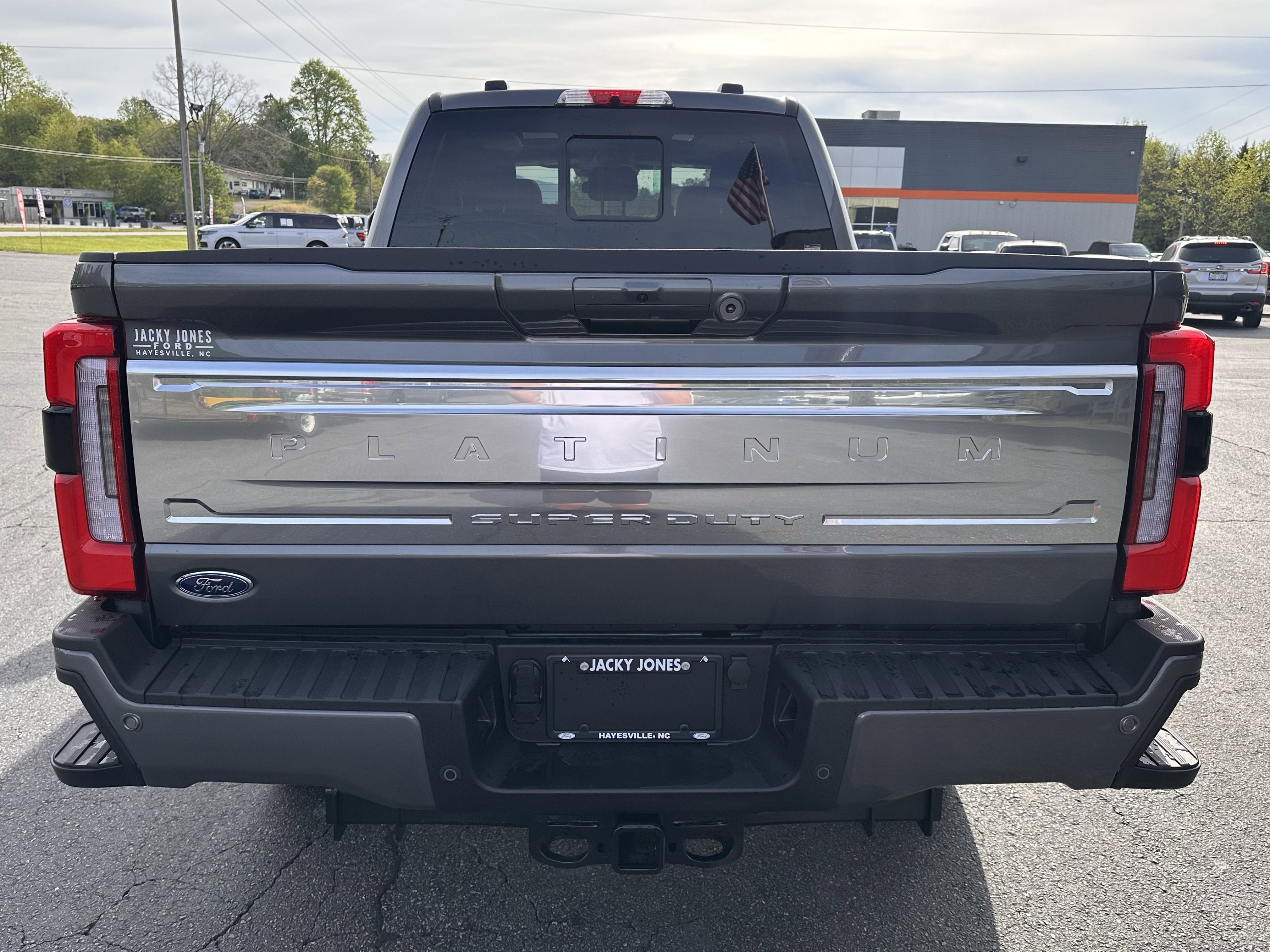 2026 Ford Super Duty F-350 SRW Platinum