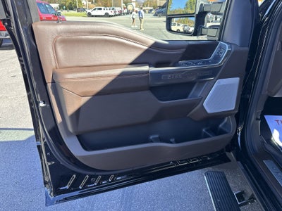 2026 Ford Super Duty F-350 SRW King Ranch