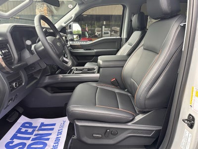 2026 Ford Super Duty F-350 SRW LARIAT